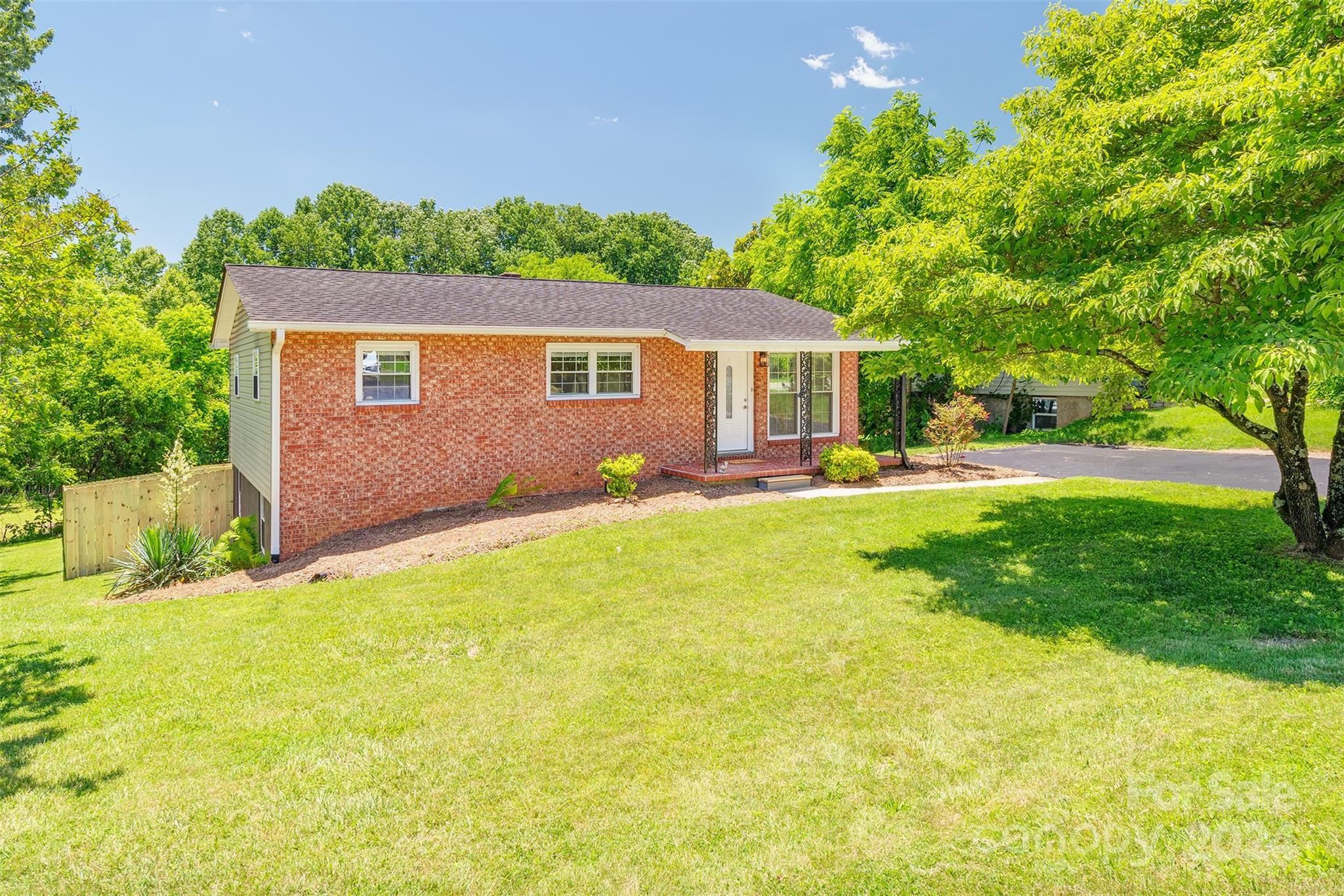 662 Sand Hill Road