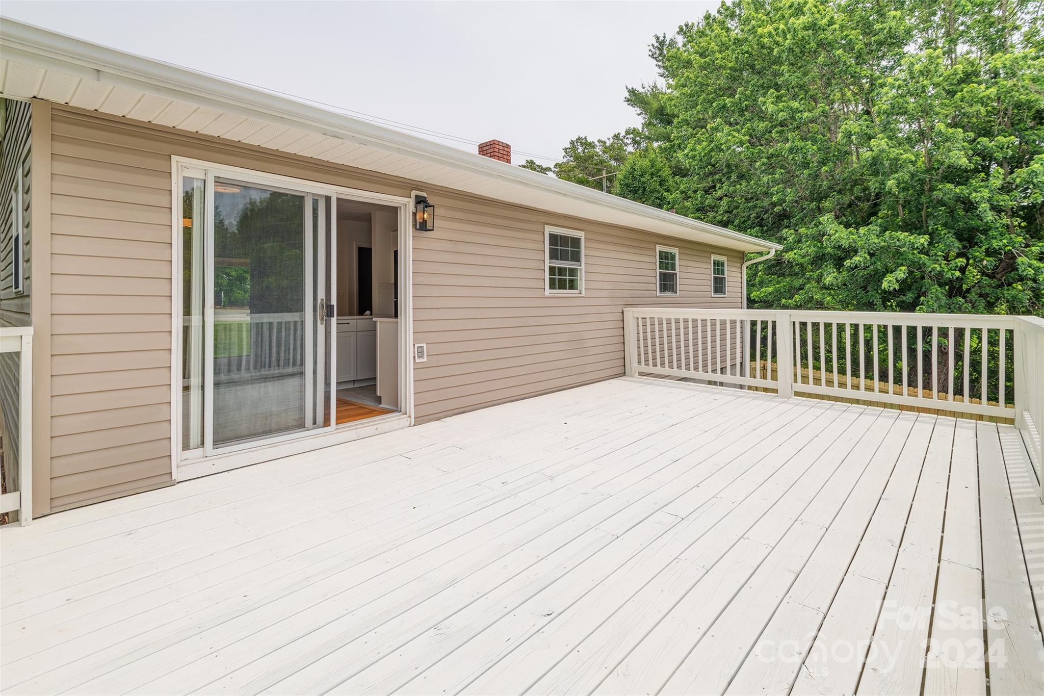662 Sand Hill Road