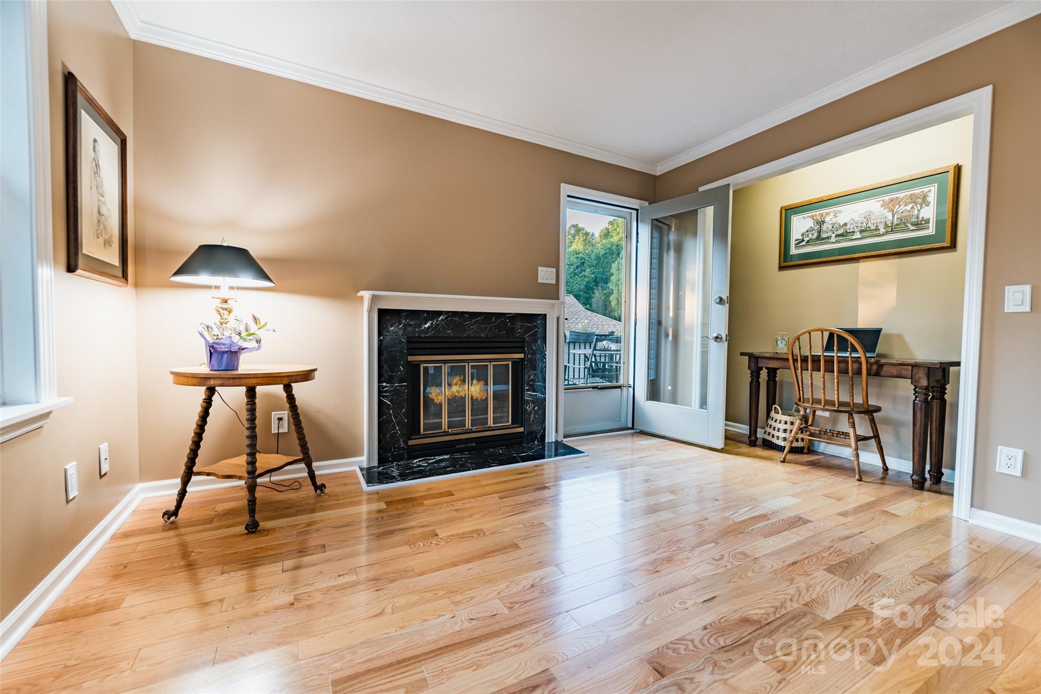 124 Jenny Lind Drive