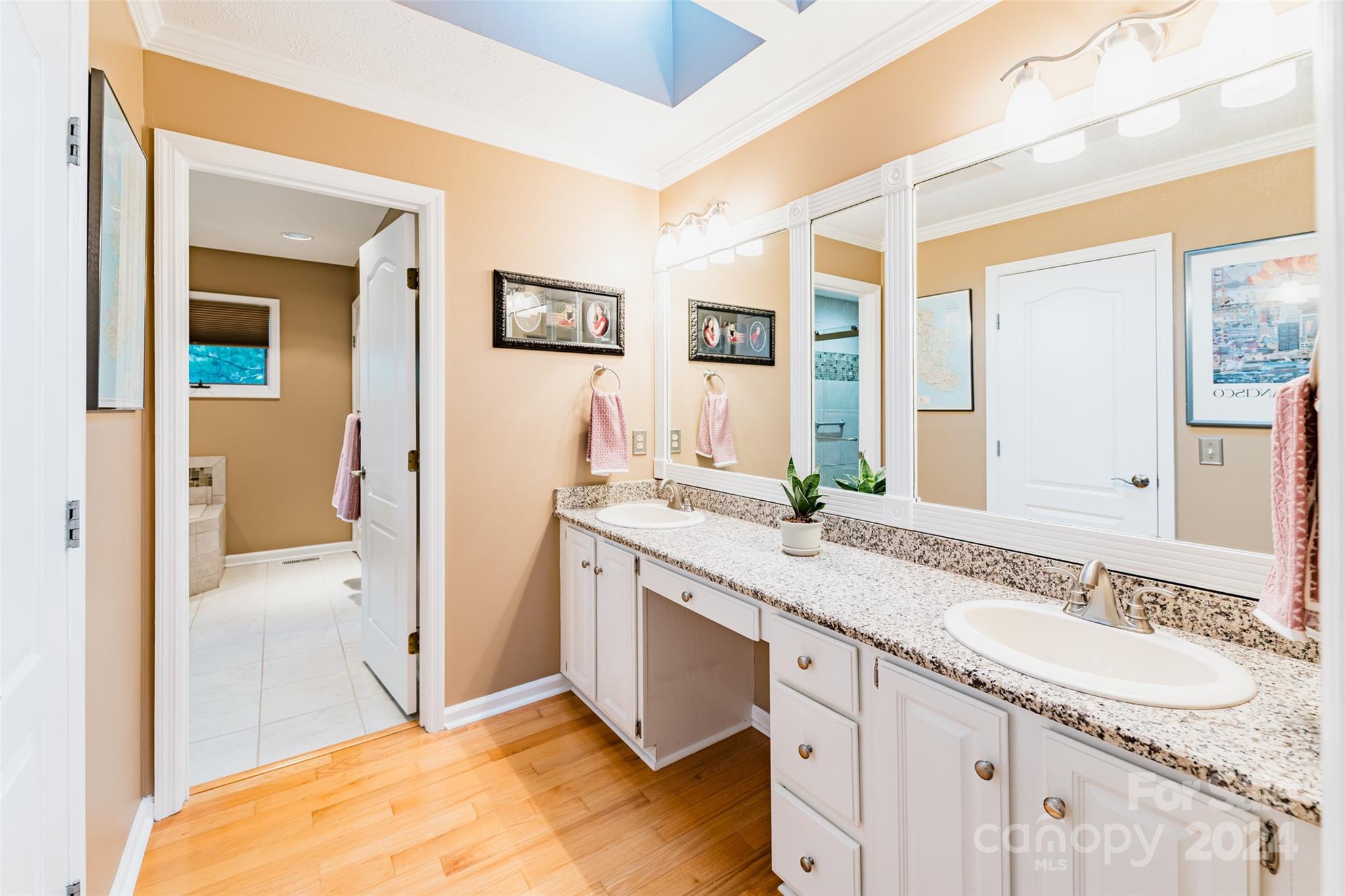 124 Jenny Lind Drive