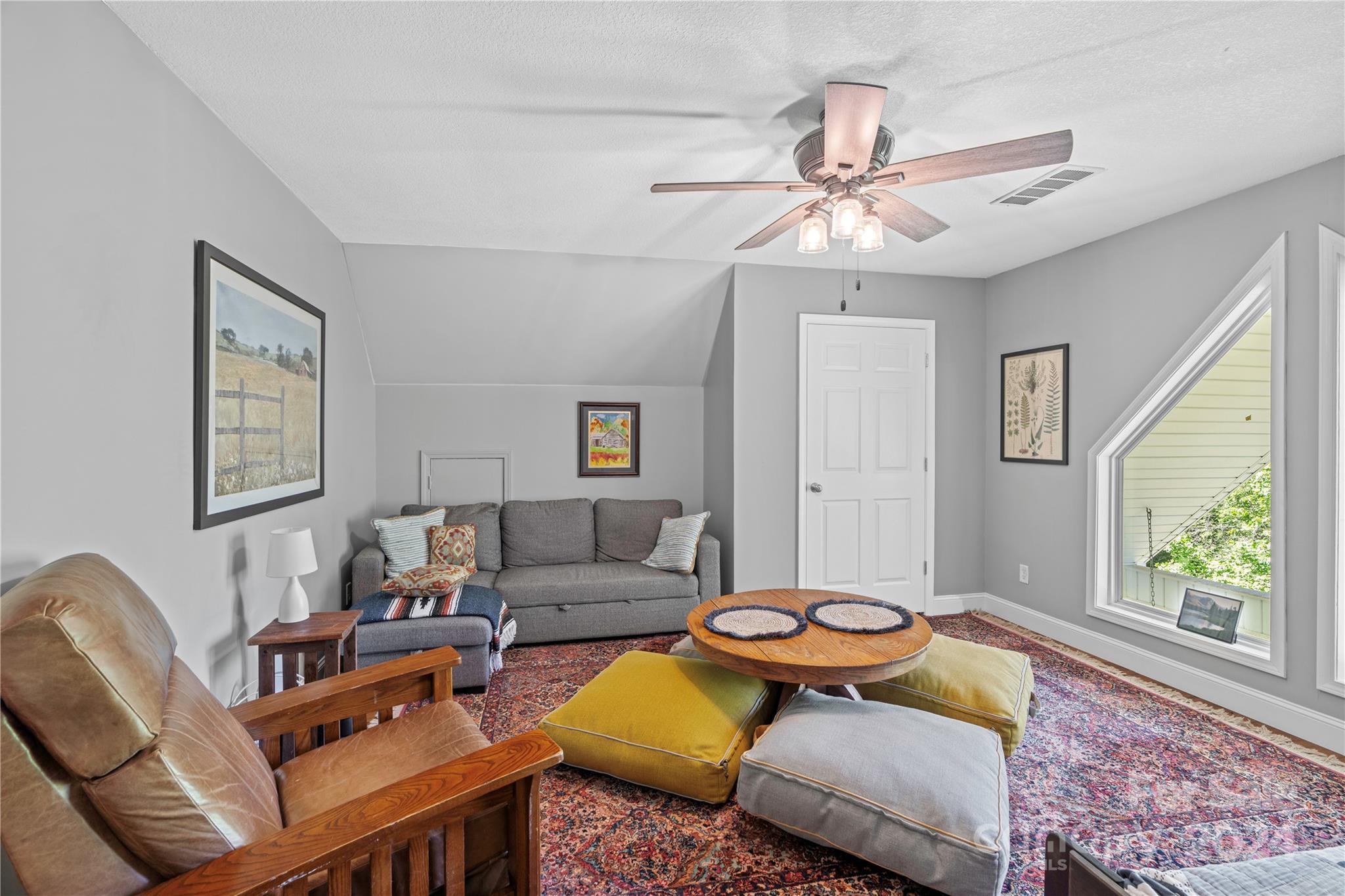 15 Darley Trail
