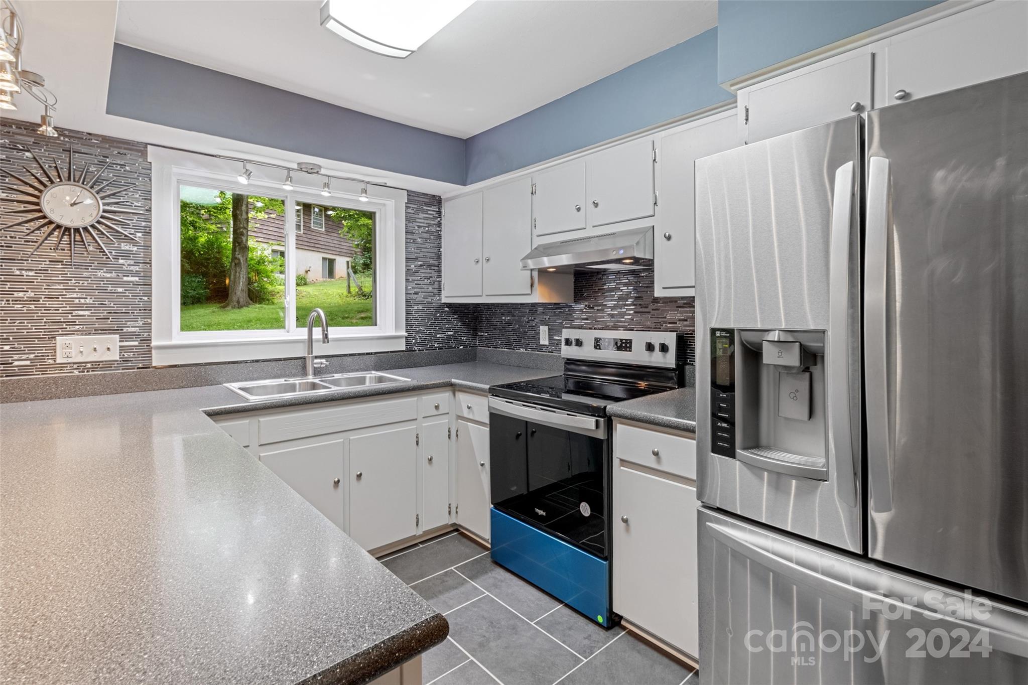 125 Woodland Hills Road