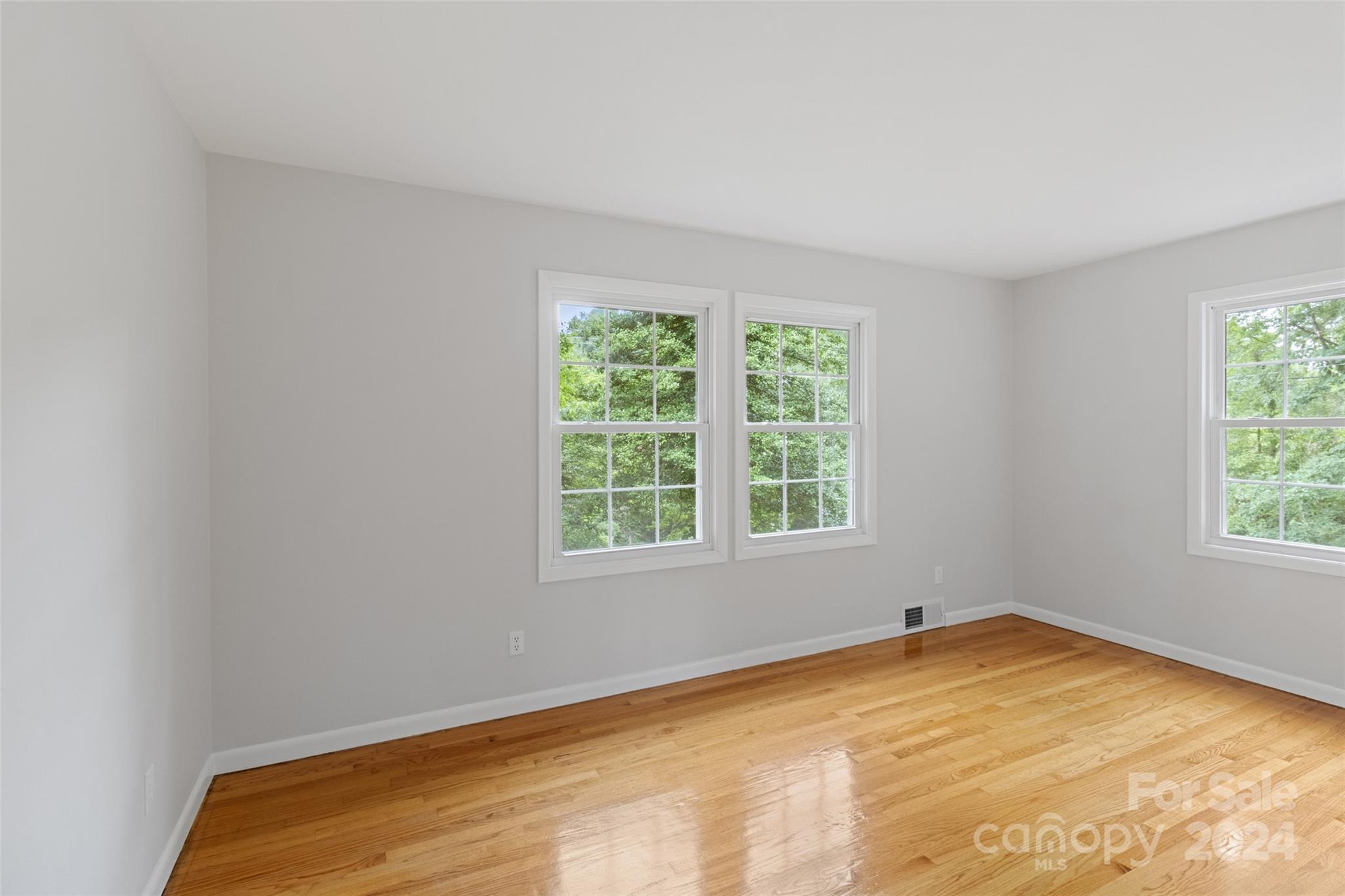 125 Woodland Hills Road