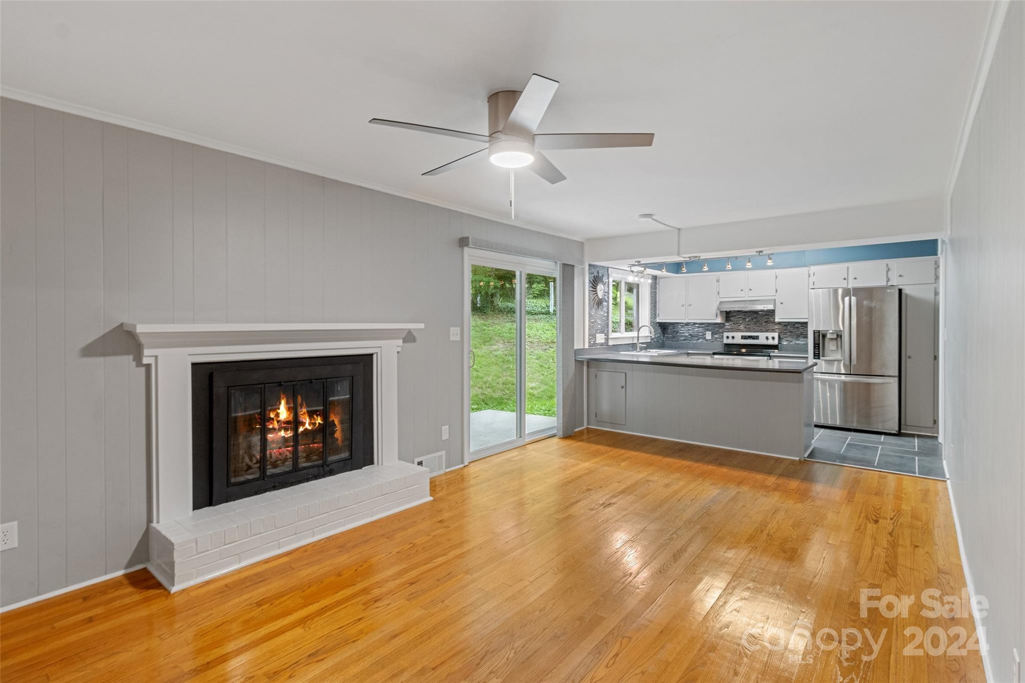 125 Woodland Hills Road