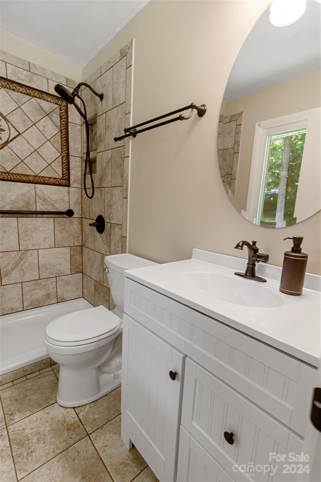 125 Woodland Hills Road