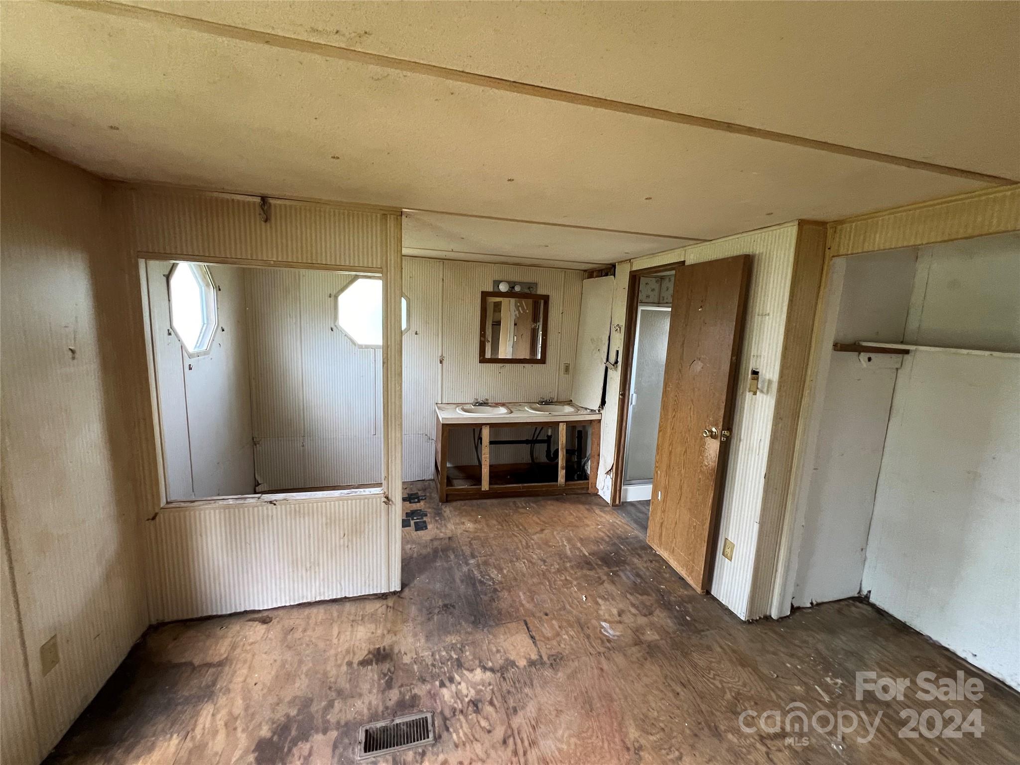 434 Justice Ridge Road
