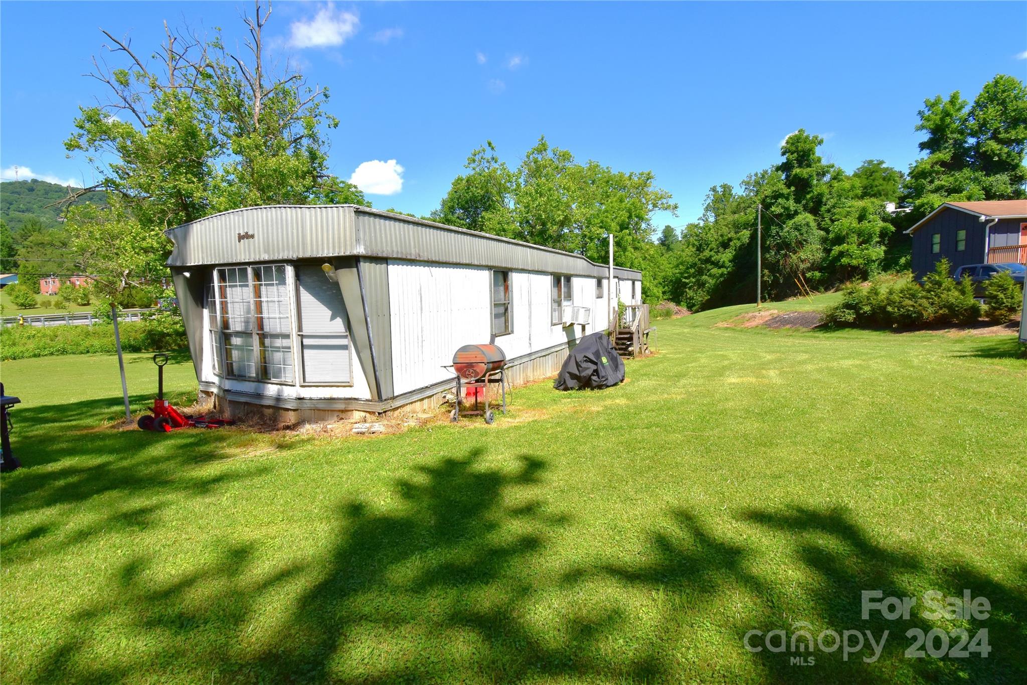 109 Sardis Road