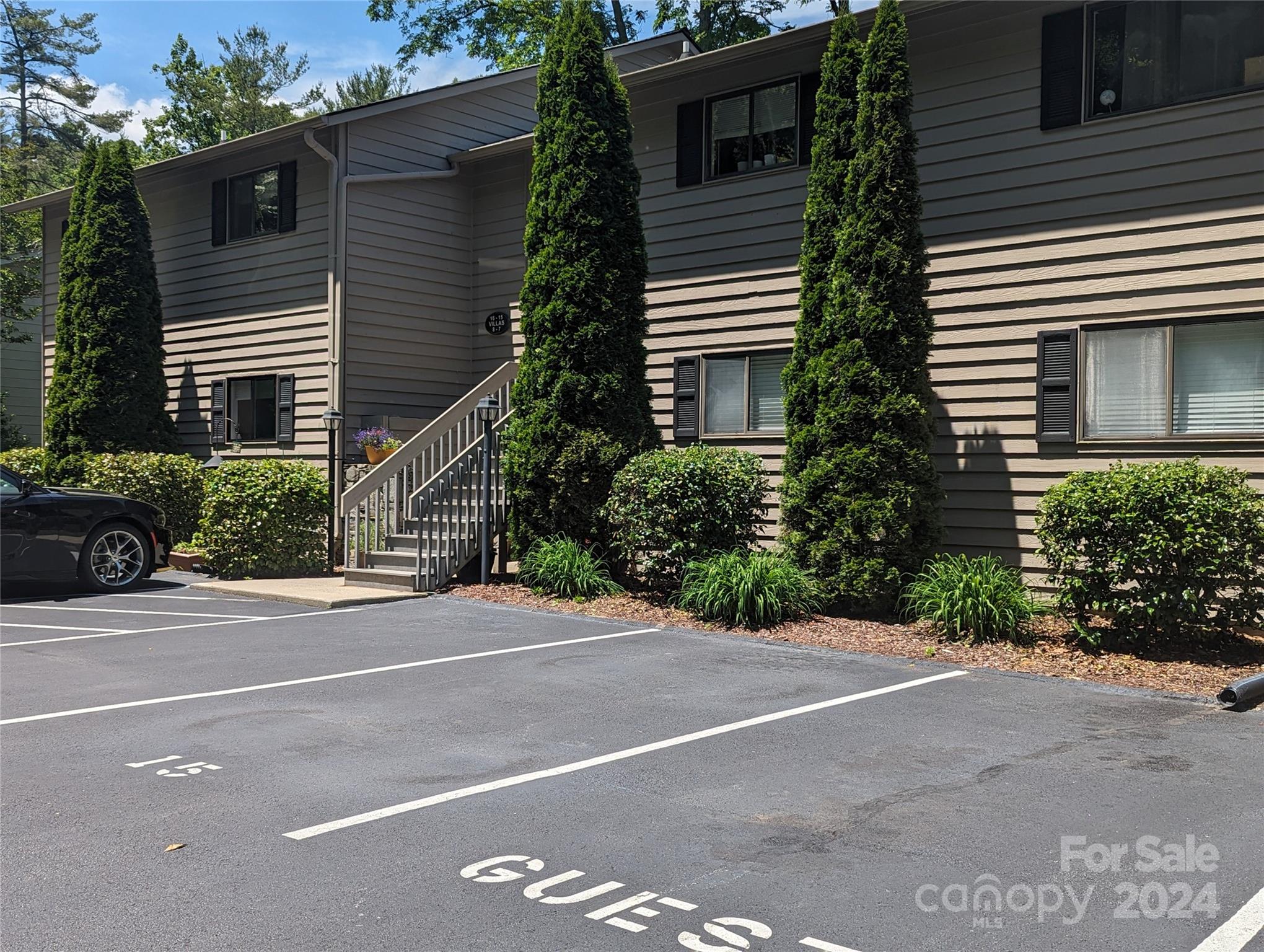 47 Lake Drive Unit: K15