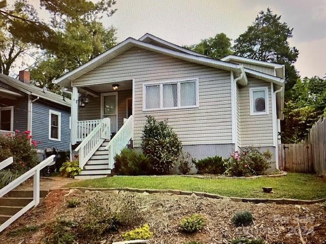 9 Hillside Street