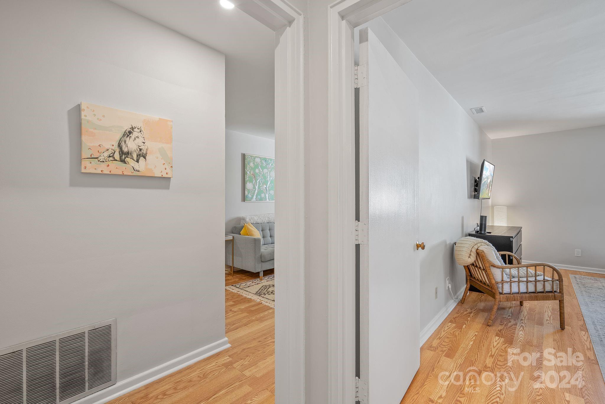 615 Biltmore Avenue Unit: F12