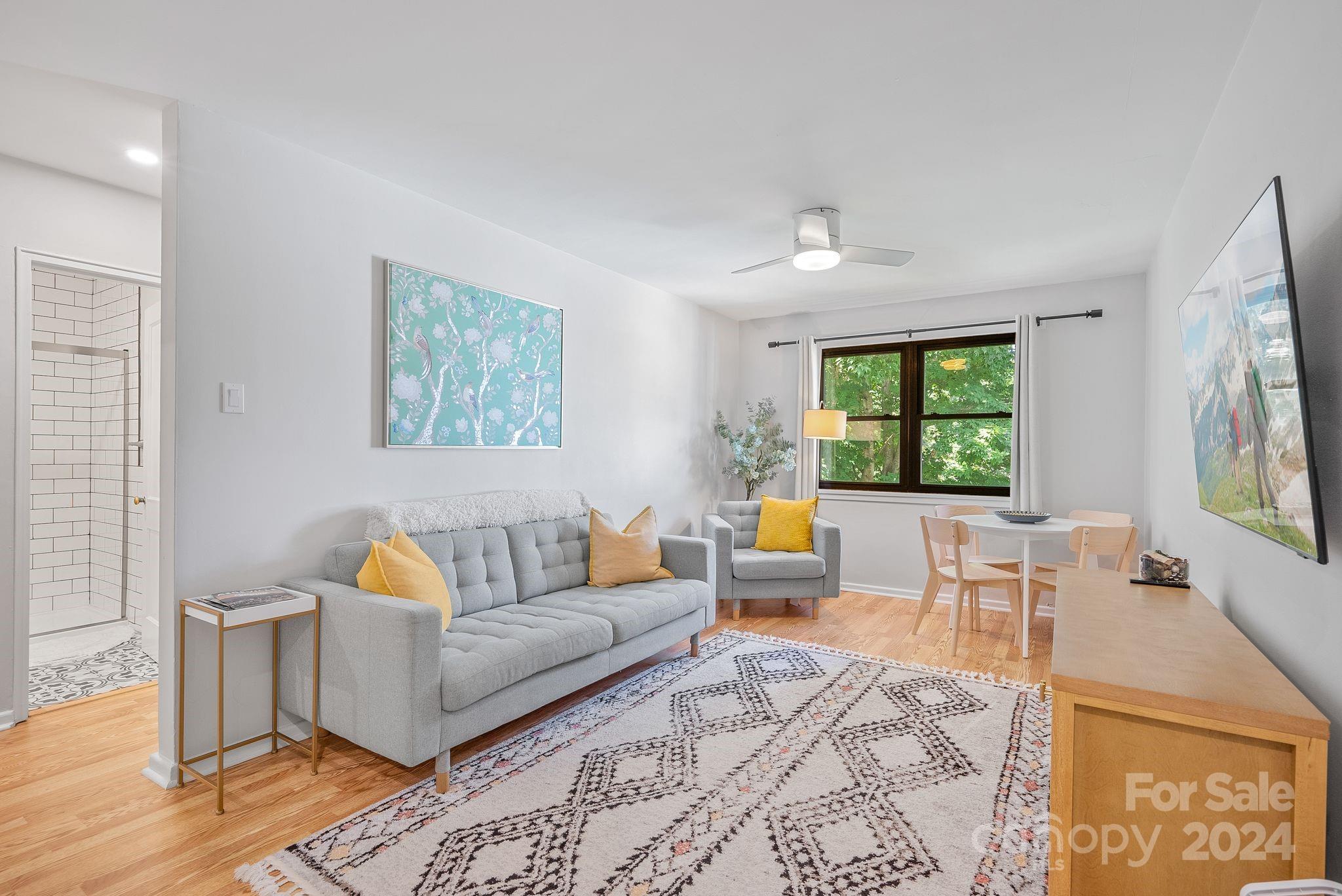 615 Biltmore Avenue Unit: F12