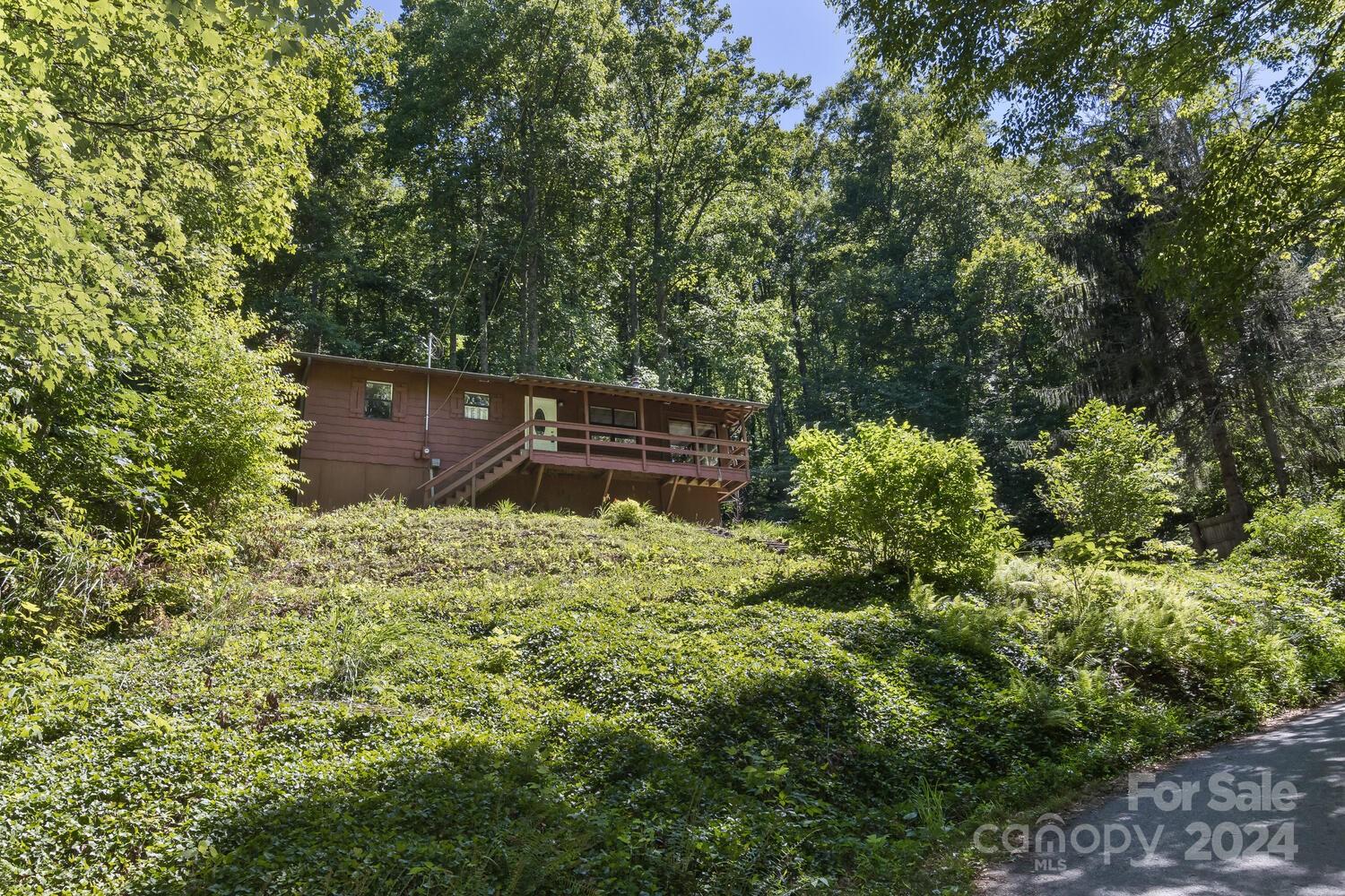 471 Curtis Creek Road