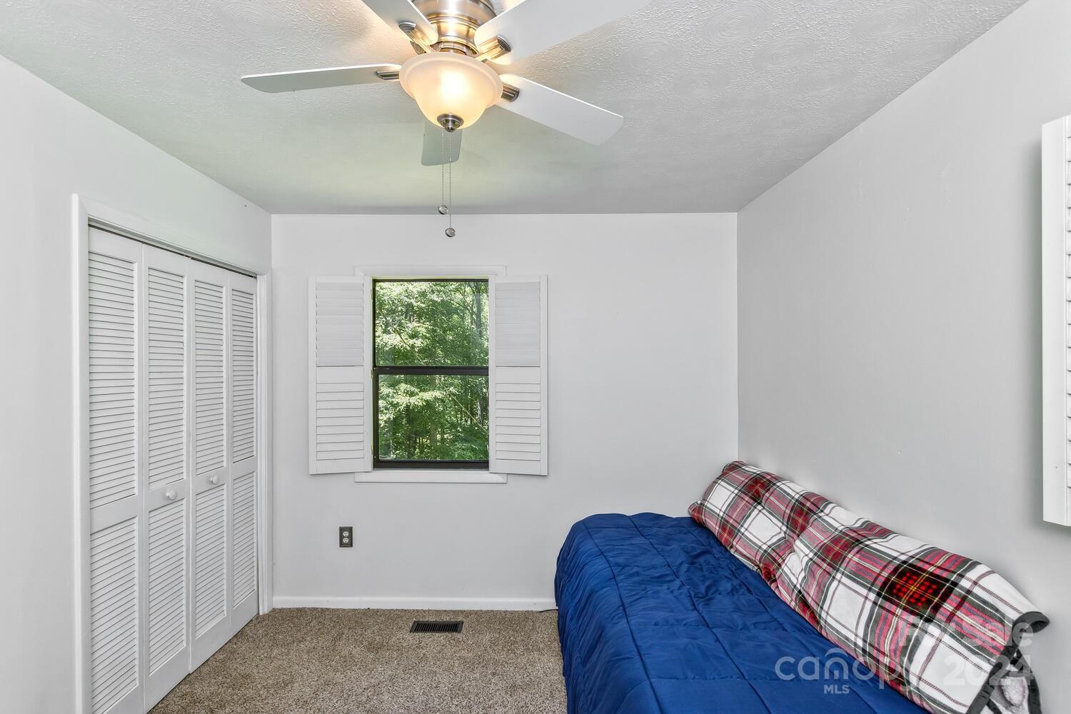 471 Curtis Creek Road