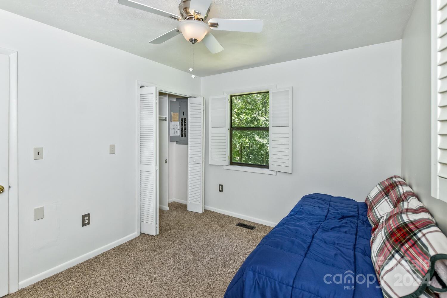 471 Curtis Creek Road