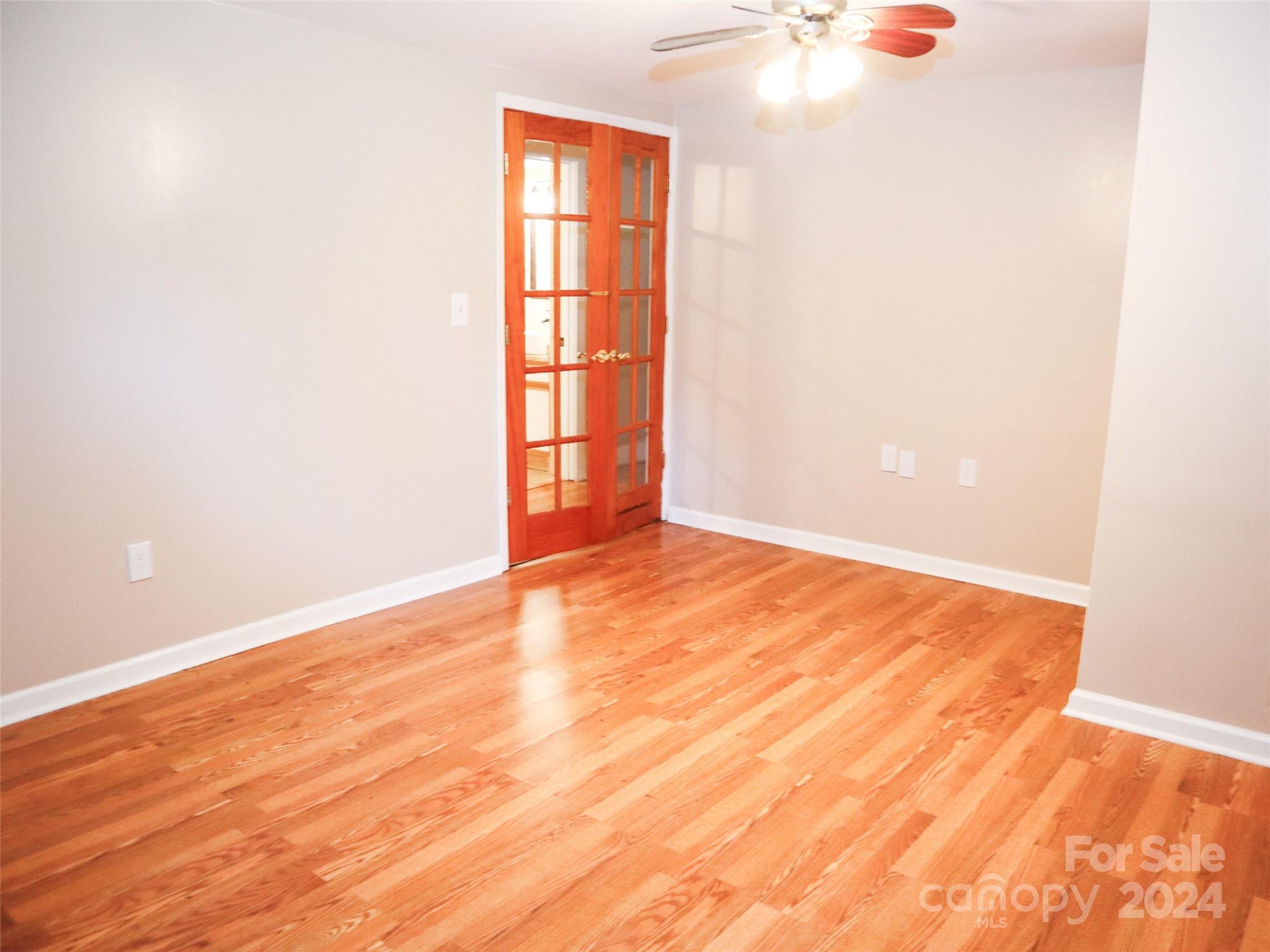 415 Royal Pines Drive