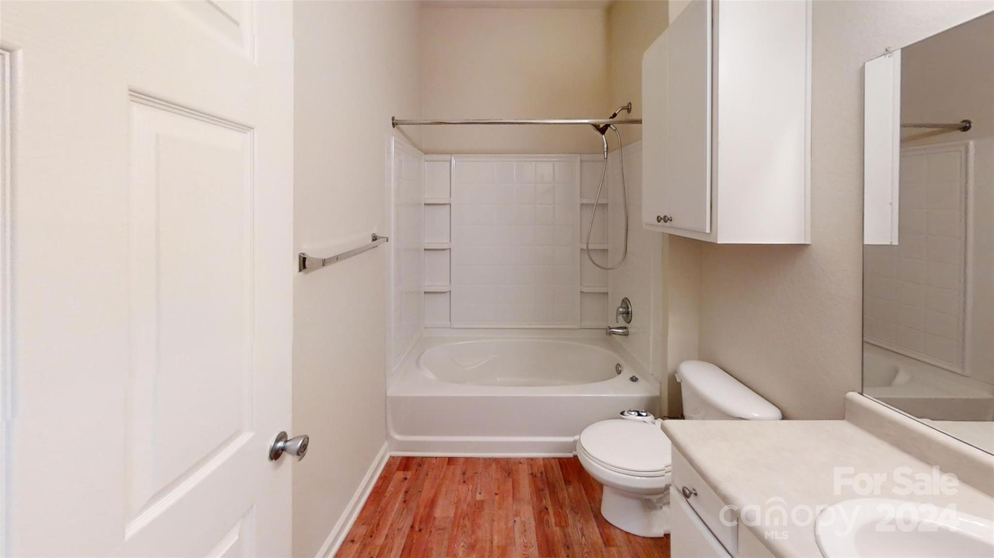 700 Vista Lake Drive Unit: 101
