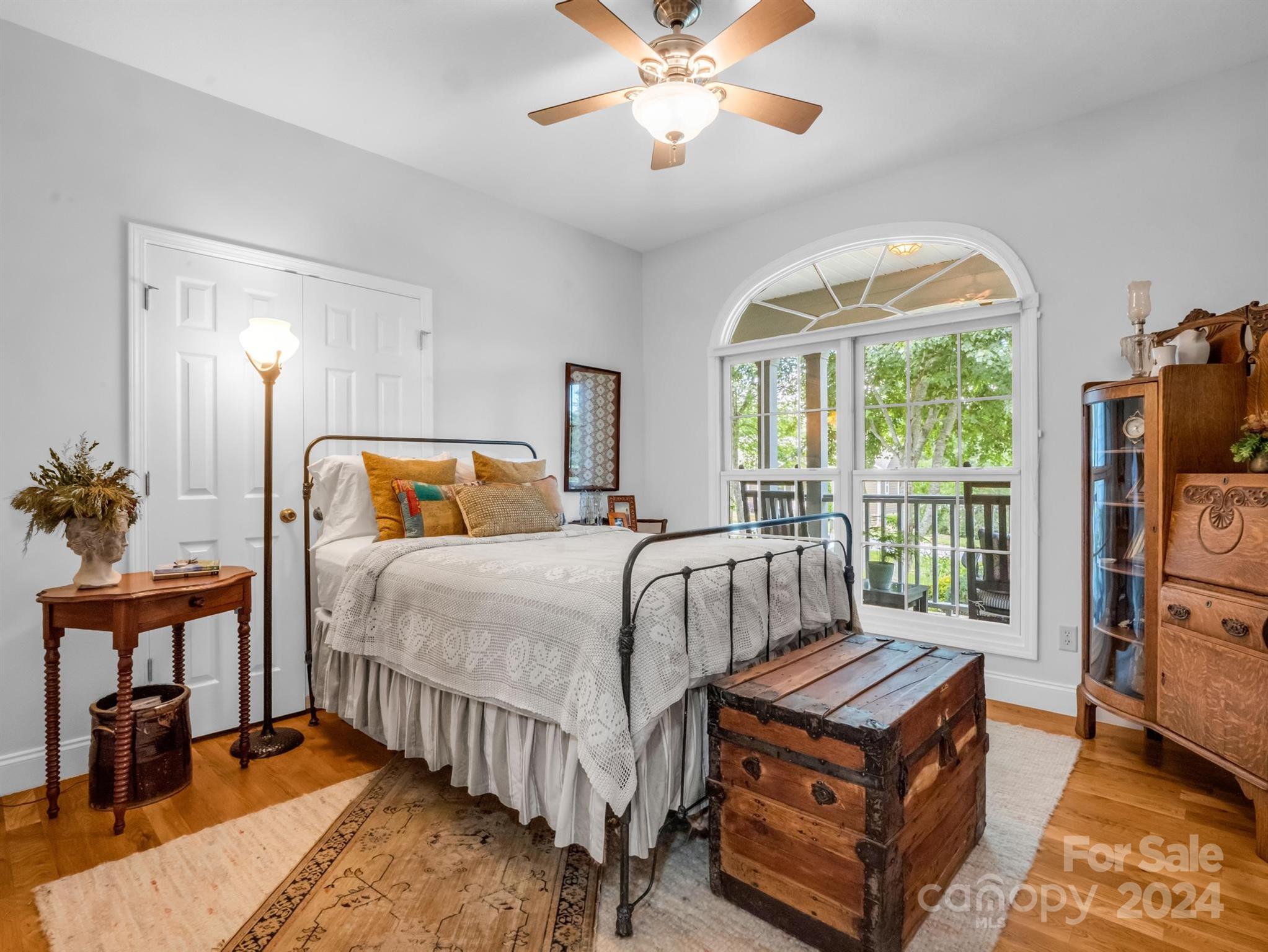 33 Willow Place Circle