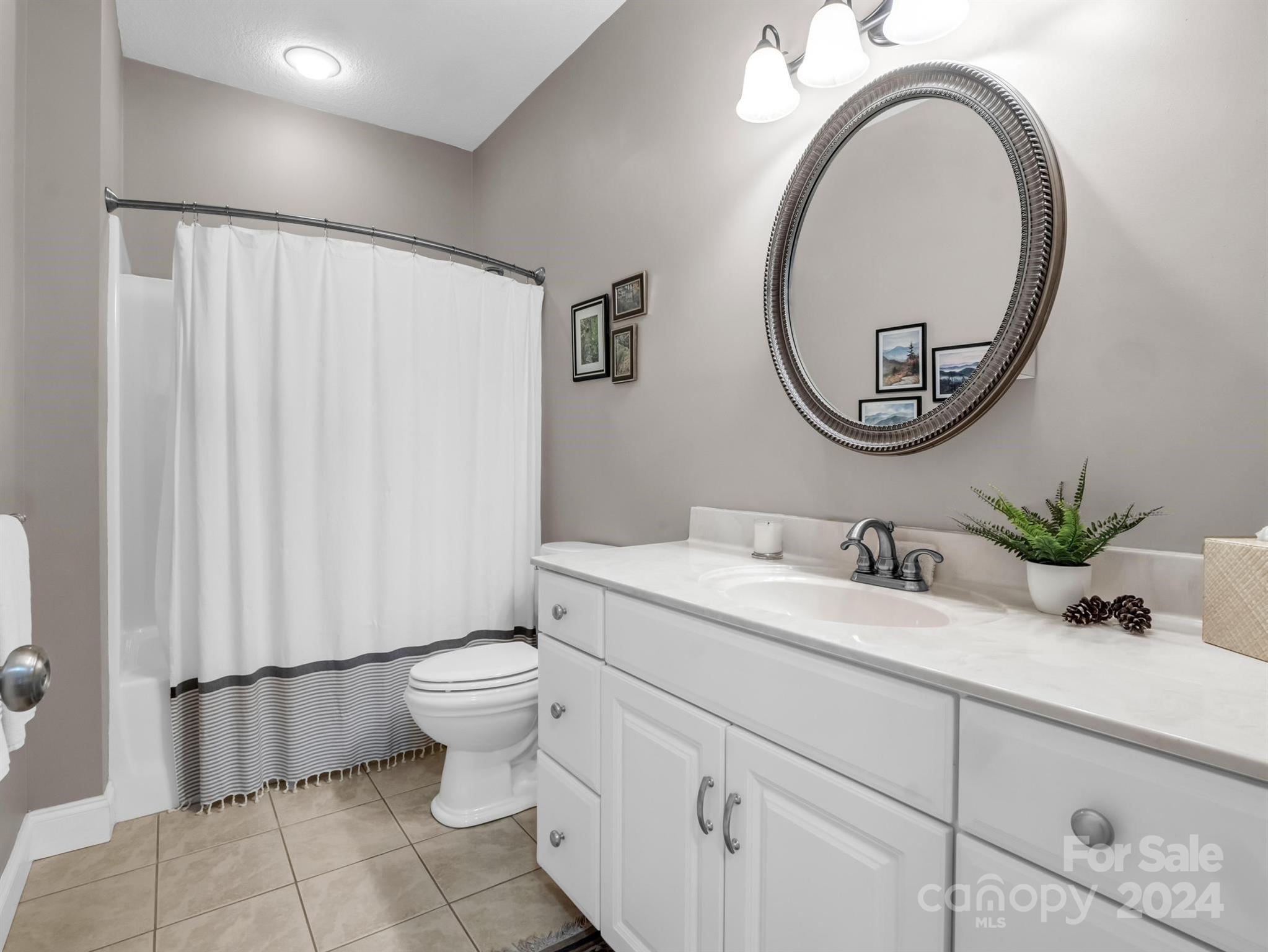 33 Willow Place Circle