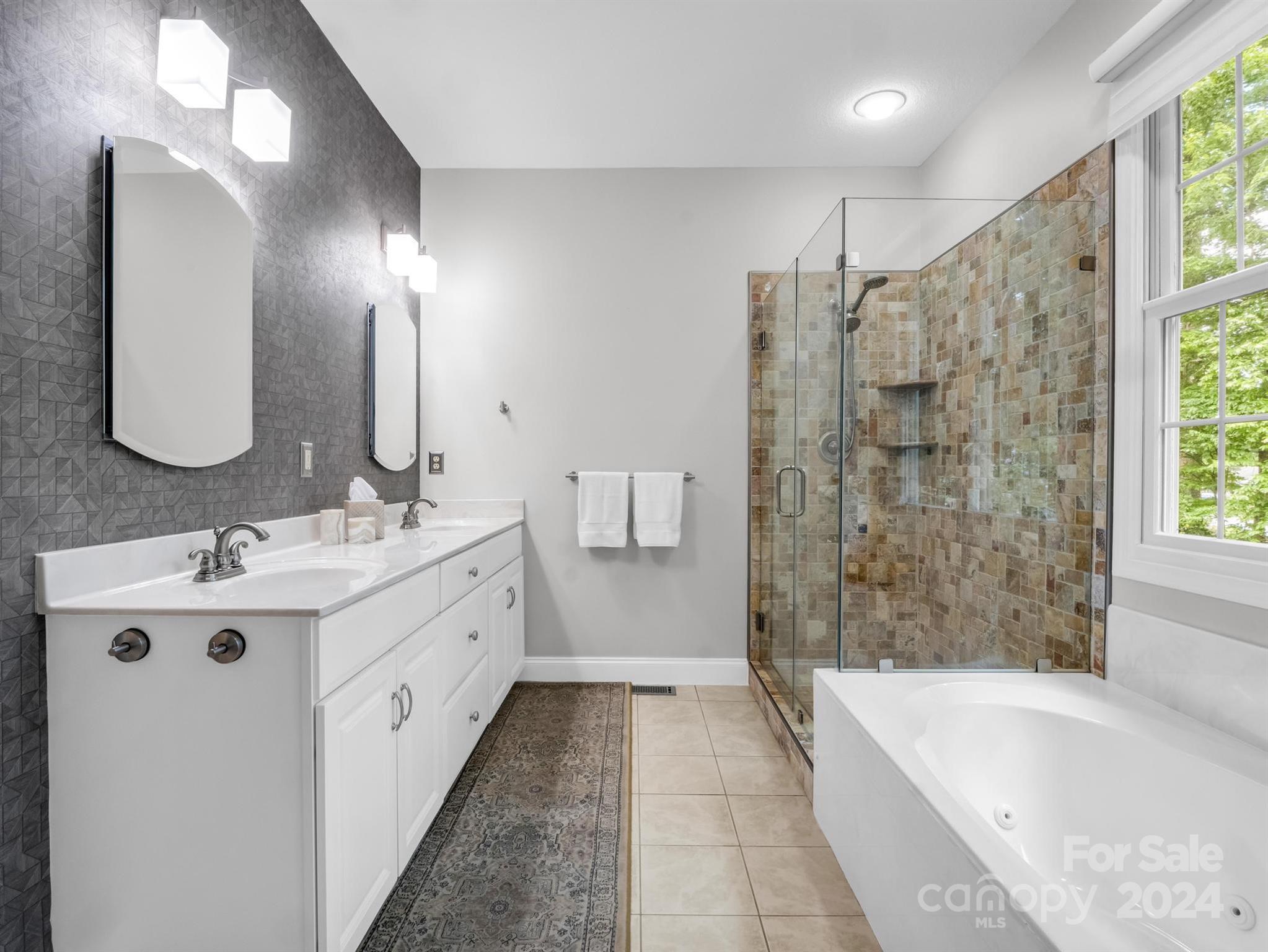 33 Willow Place Circle