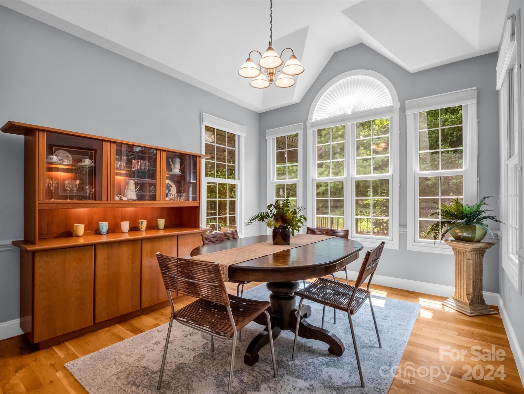 33 Willow Place Circle