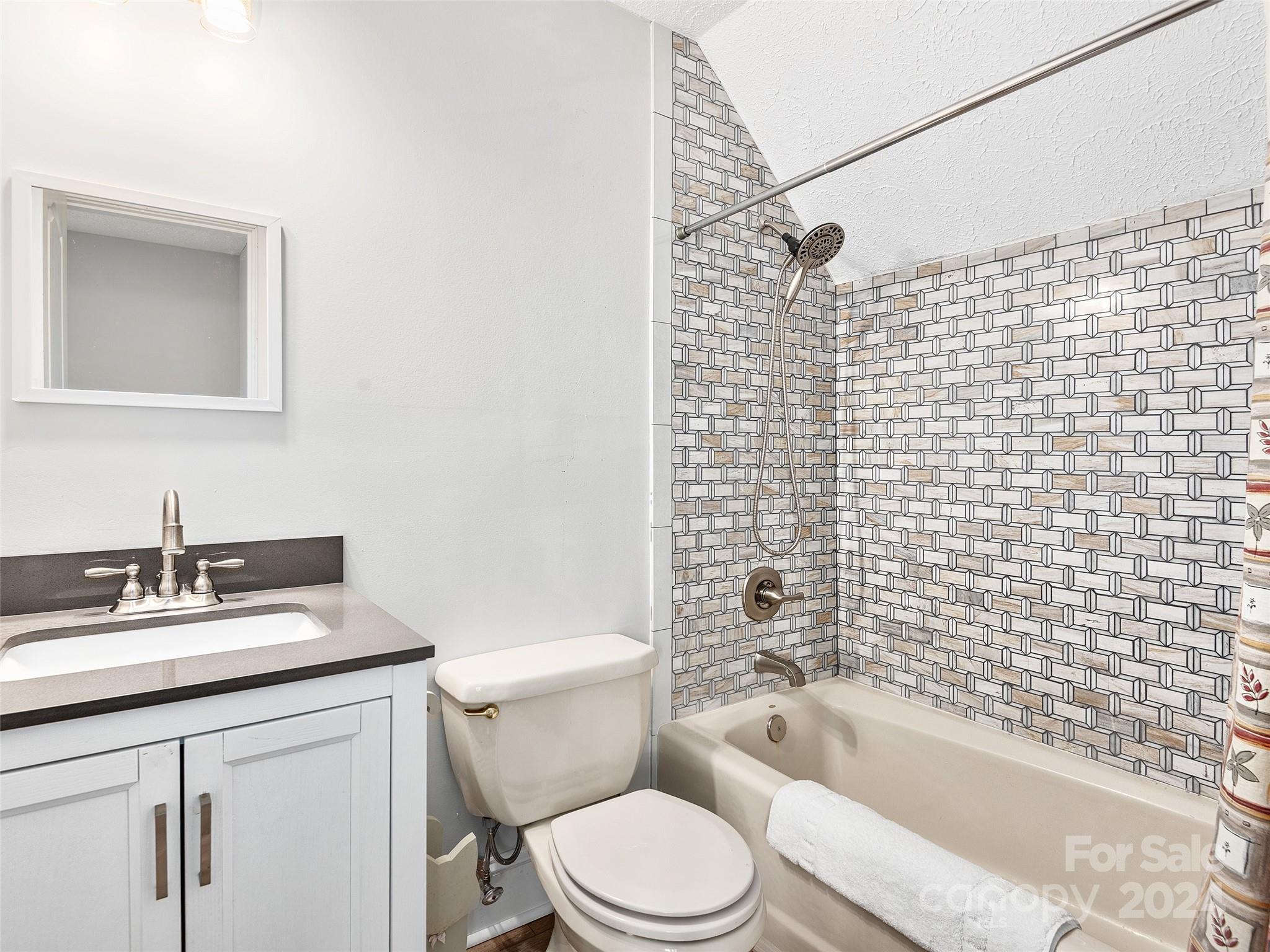 22 Vineyard Hill Drive