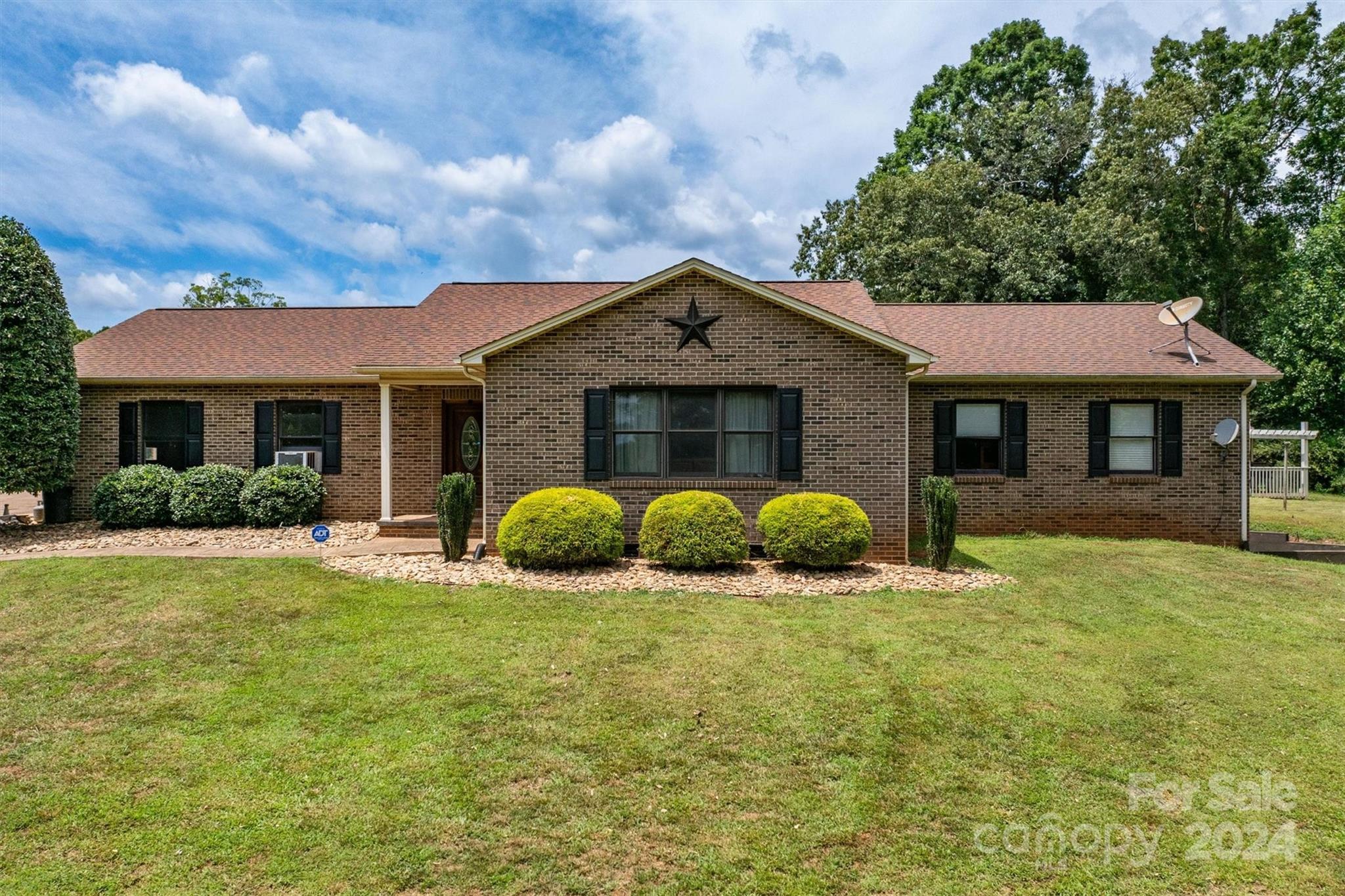9376 Jacob Fork River Road
