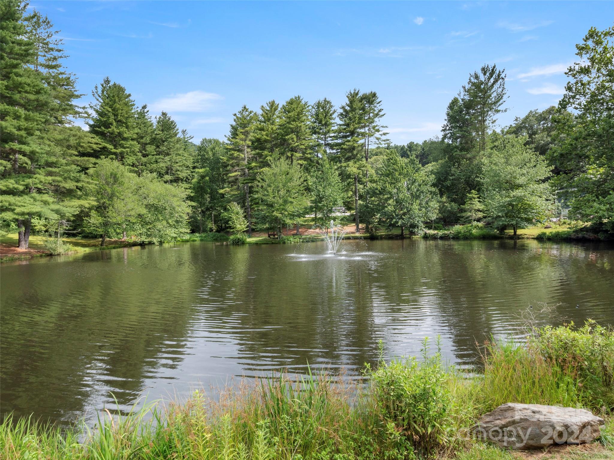 53 Forest Lake Drive