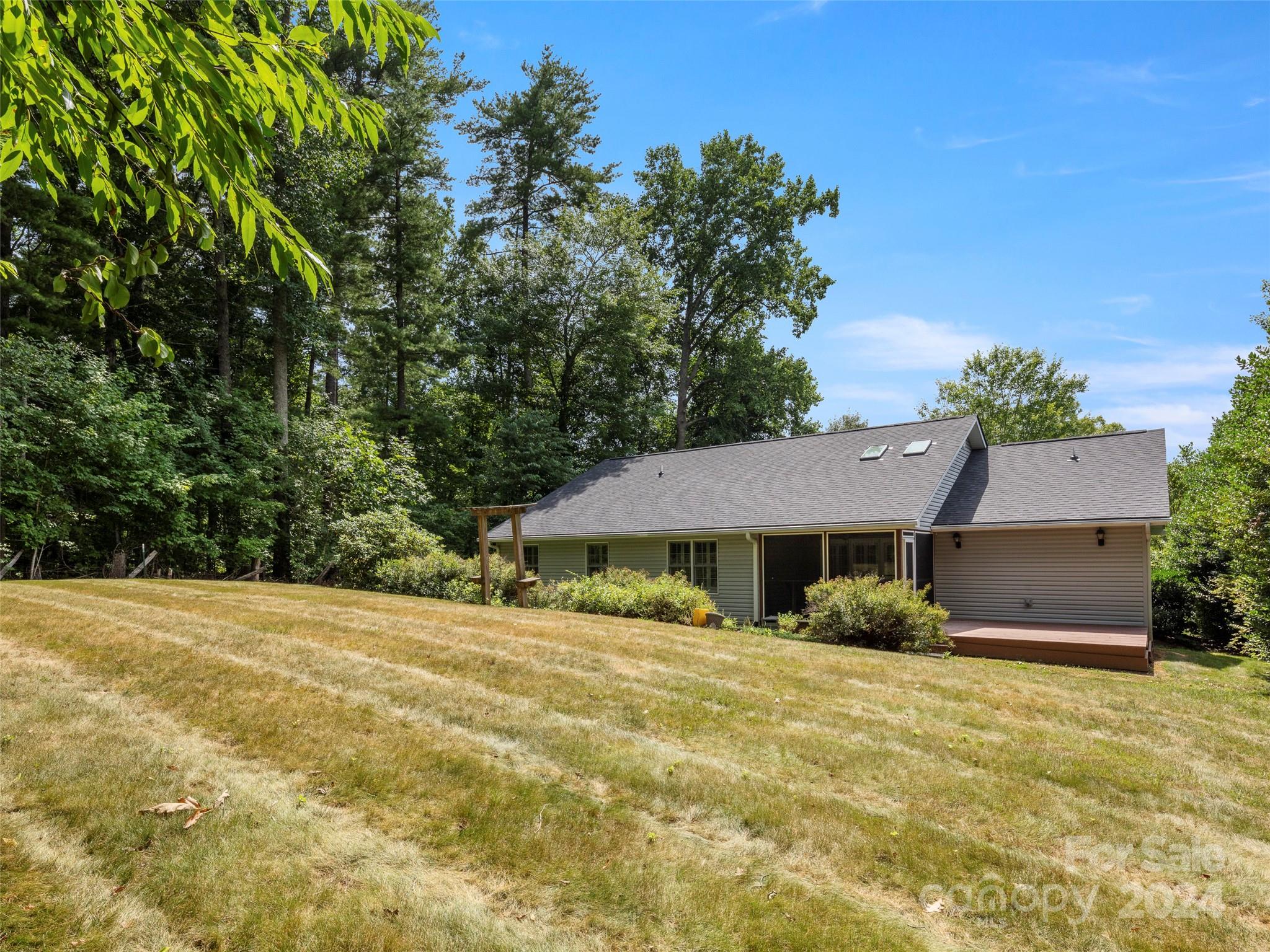 53 Forest Lake Drive