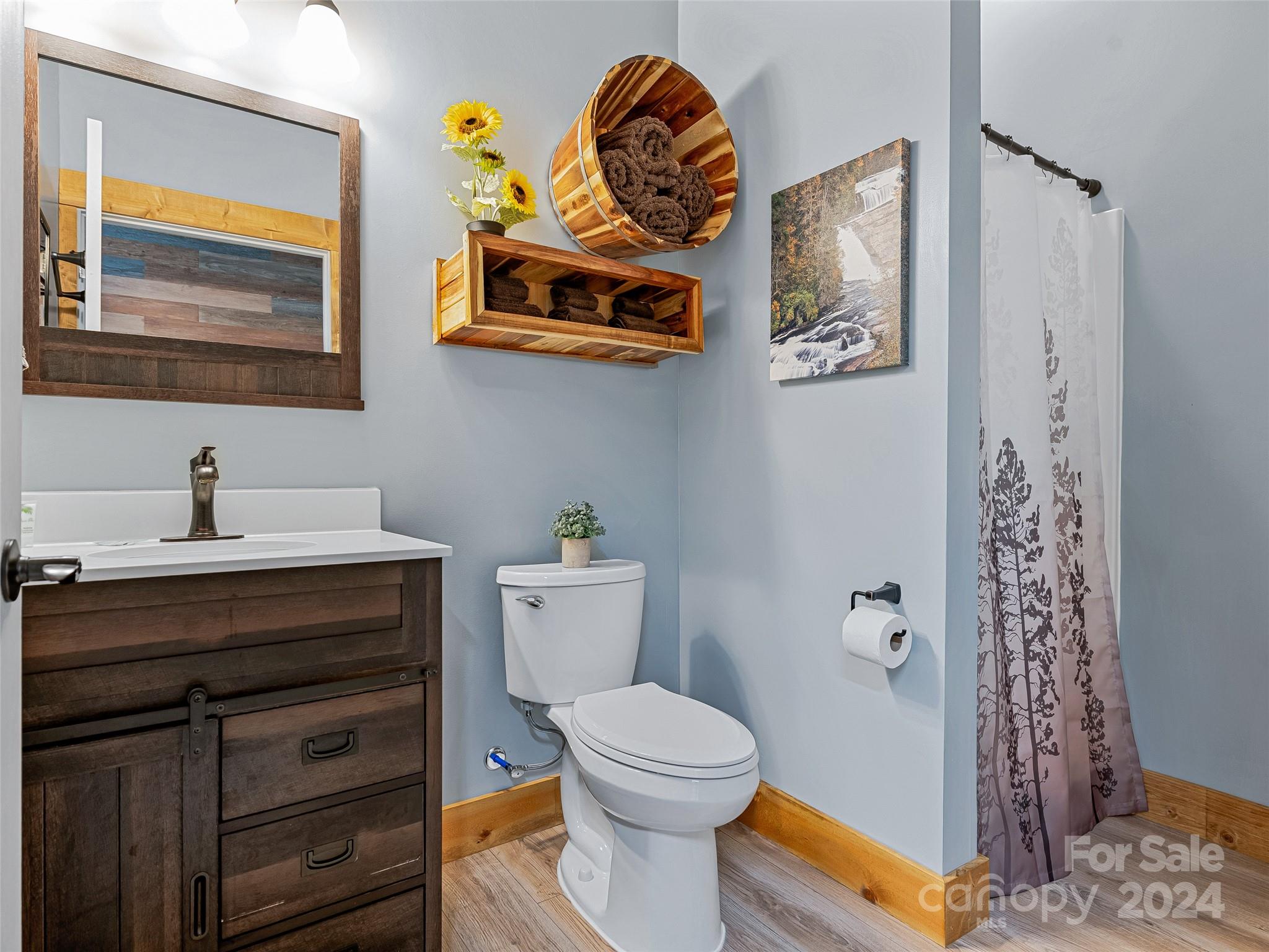 134 & 140 Hawksnest Drive