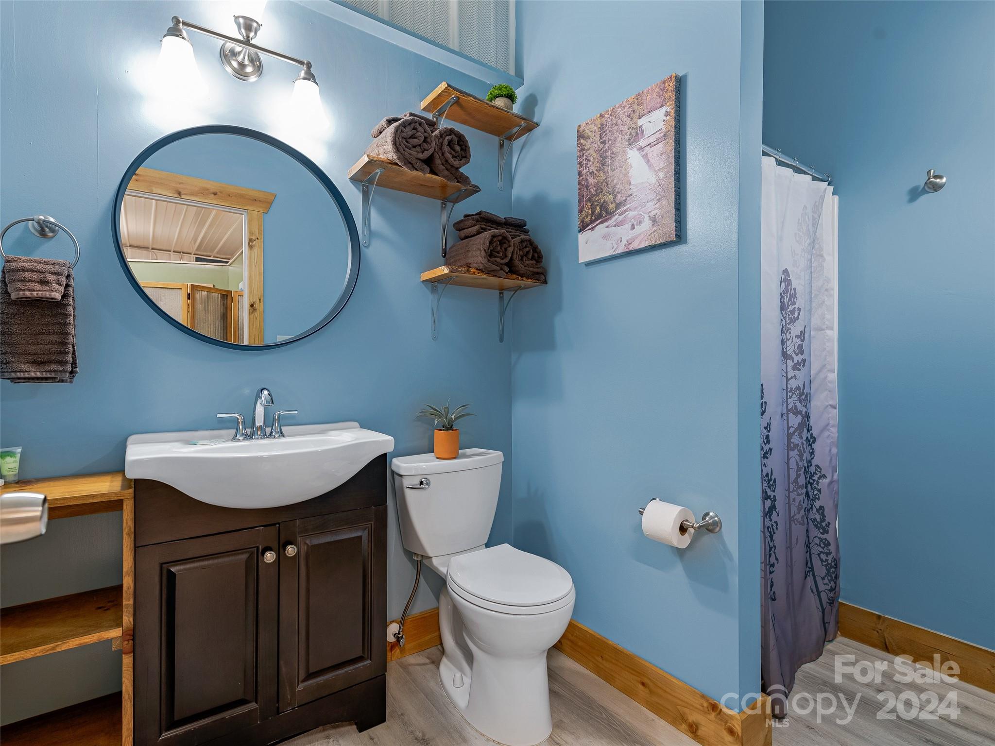 134 & 140 Hawksnest Drive