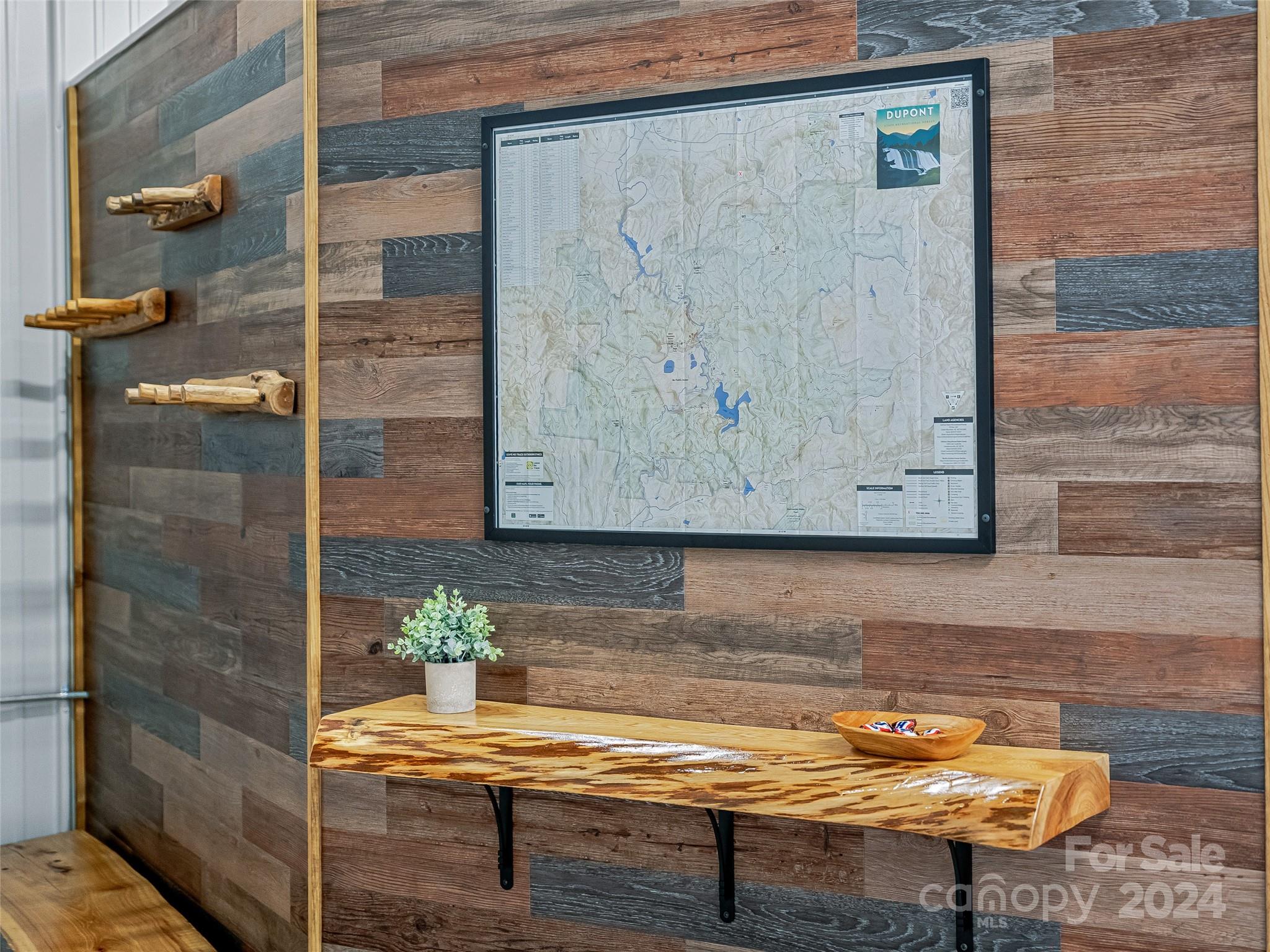 134 & 140 Hawksnest Drive