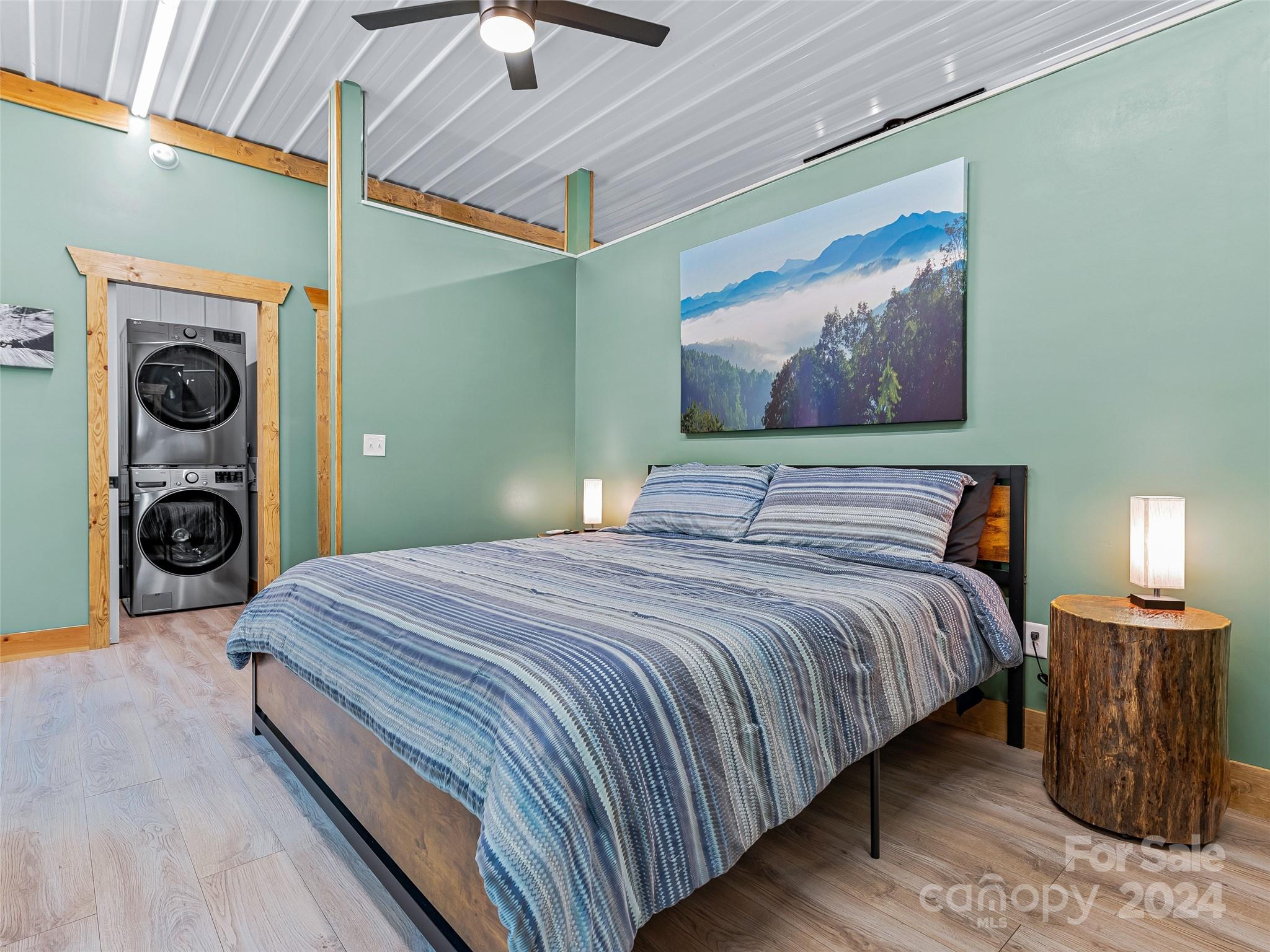 134 & 140 Hawksnest Drive