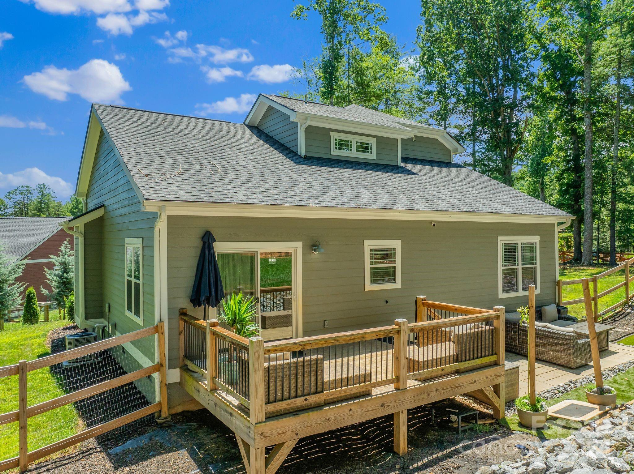 292 Driftwood Lane