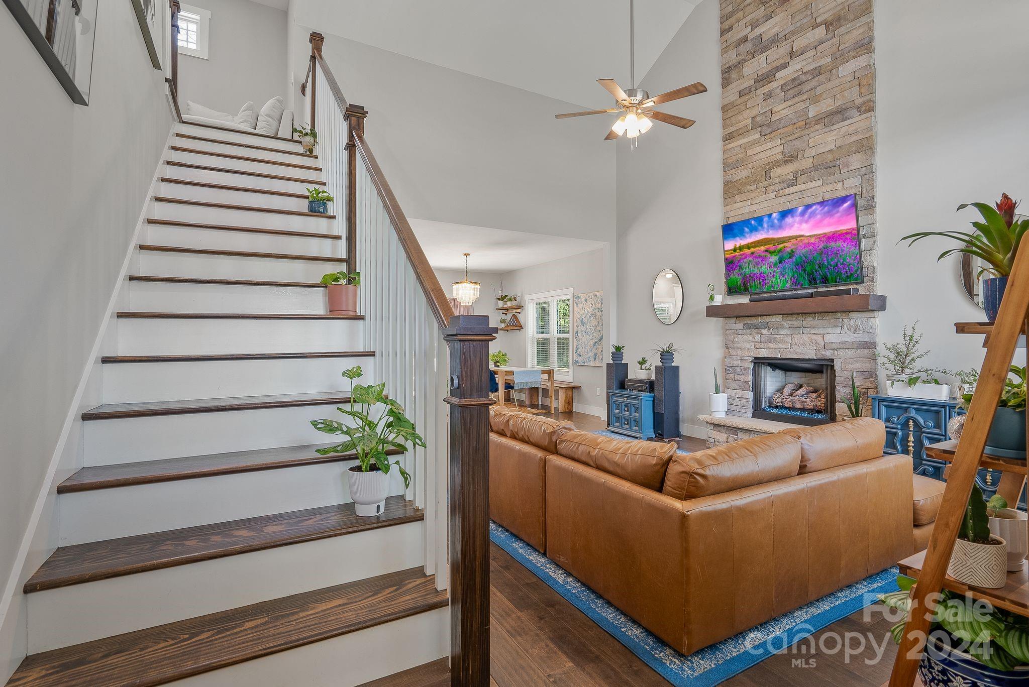 292 Driftwood Lane