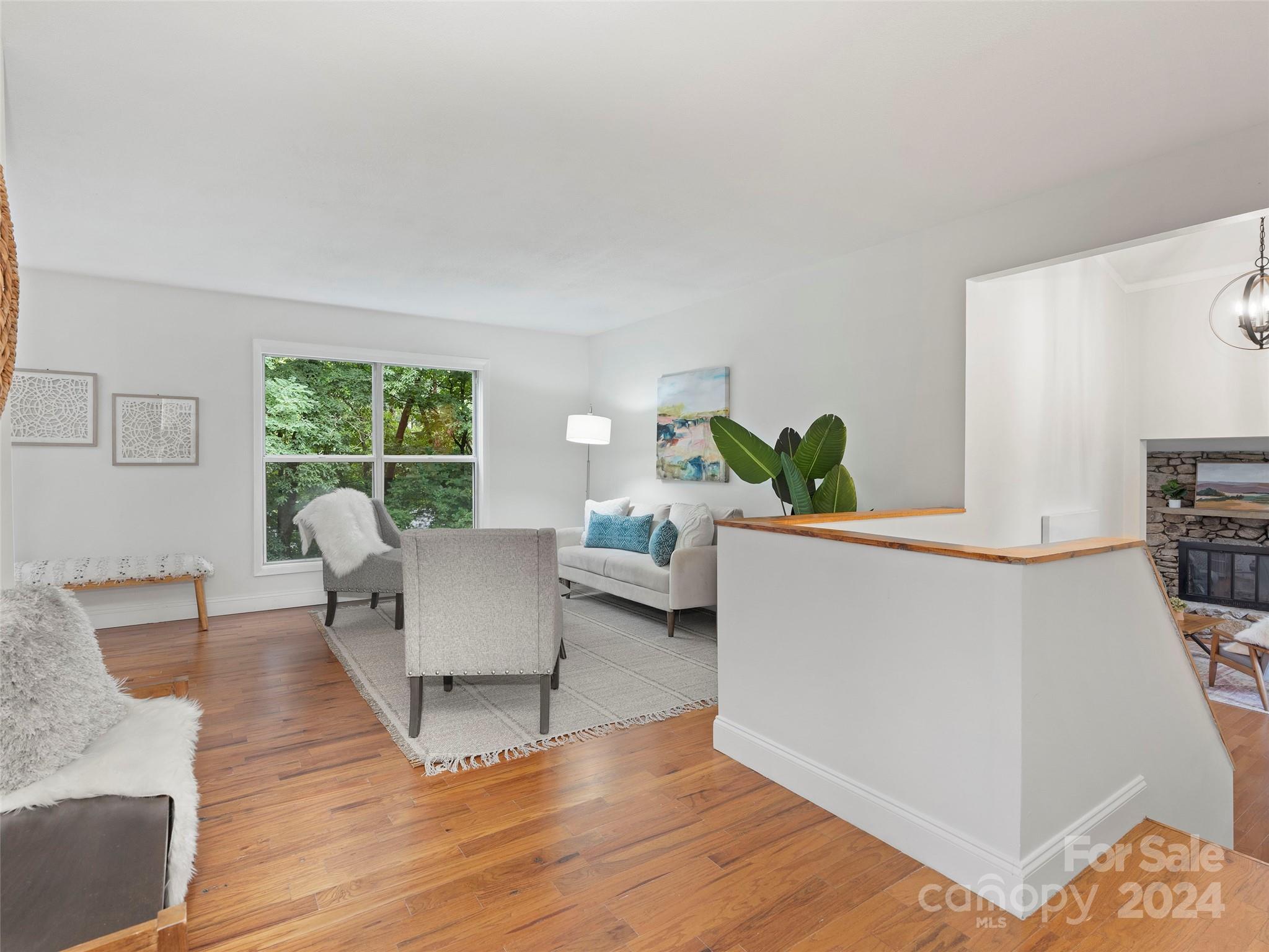 8 Jean Drive