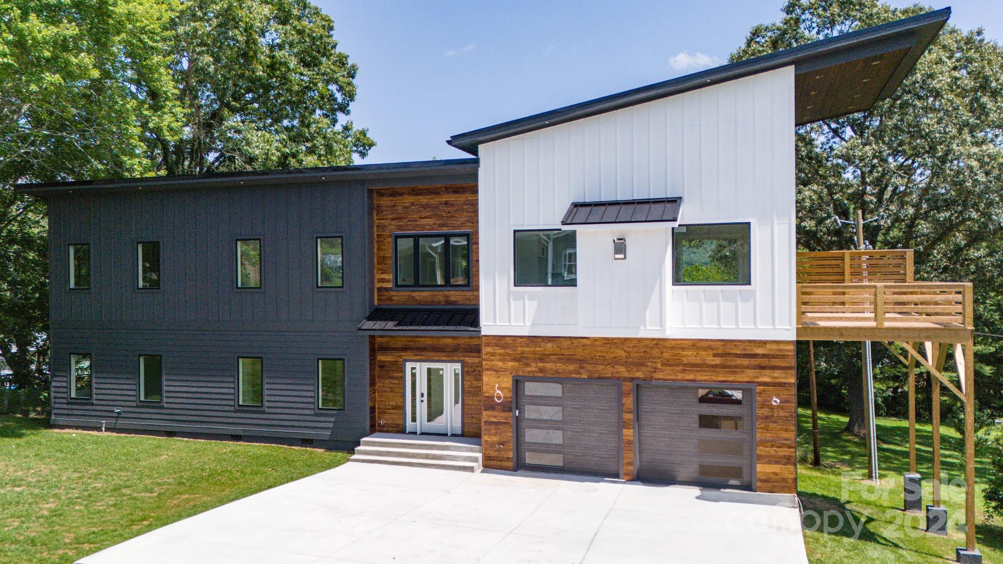 33 N Pershing Road
