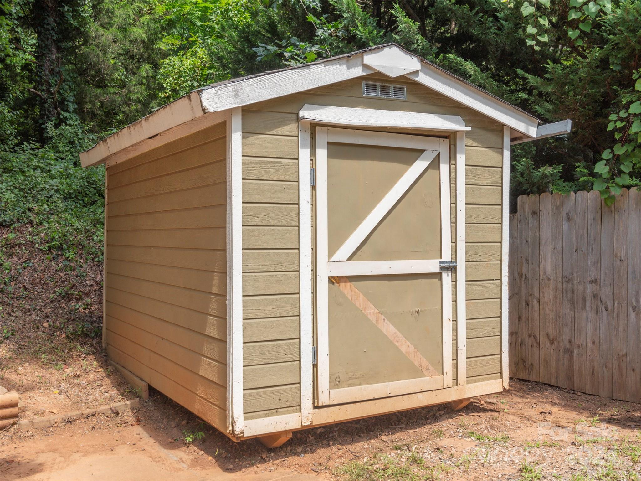 82 Sleepy Hollow Drive