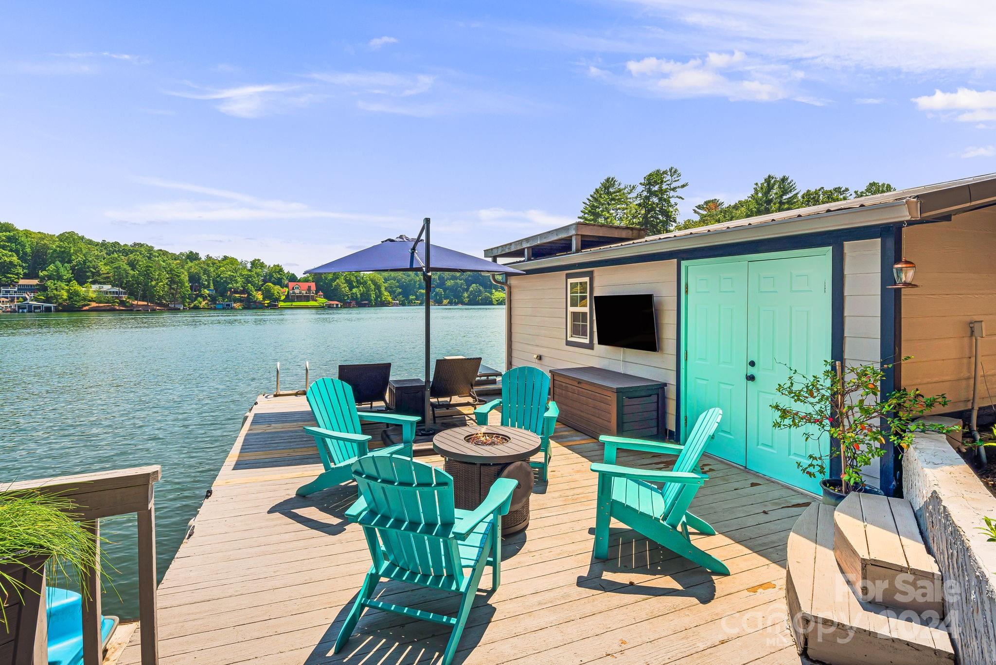 462 Charlotte Drive