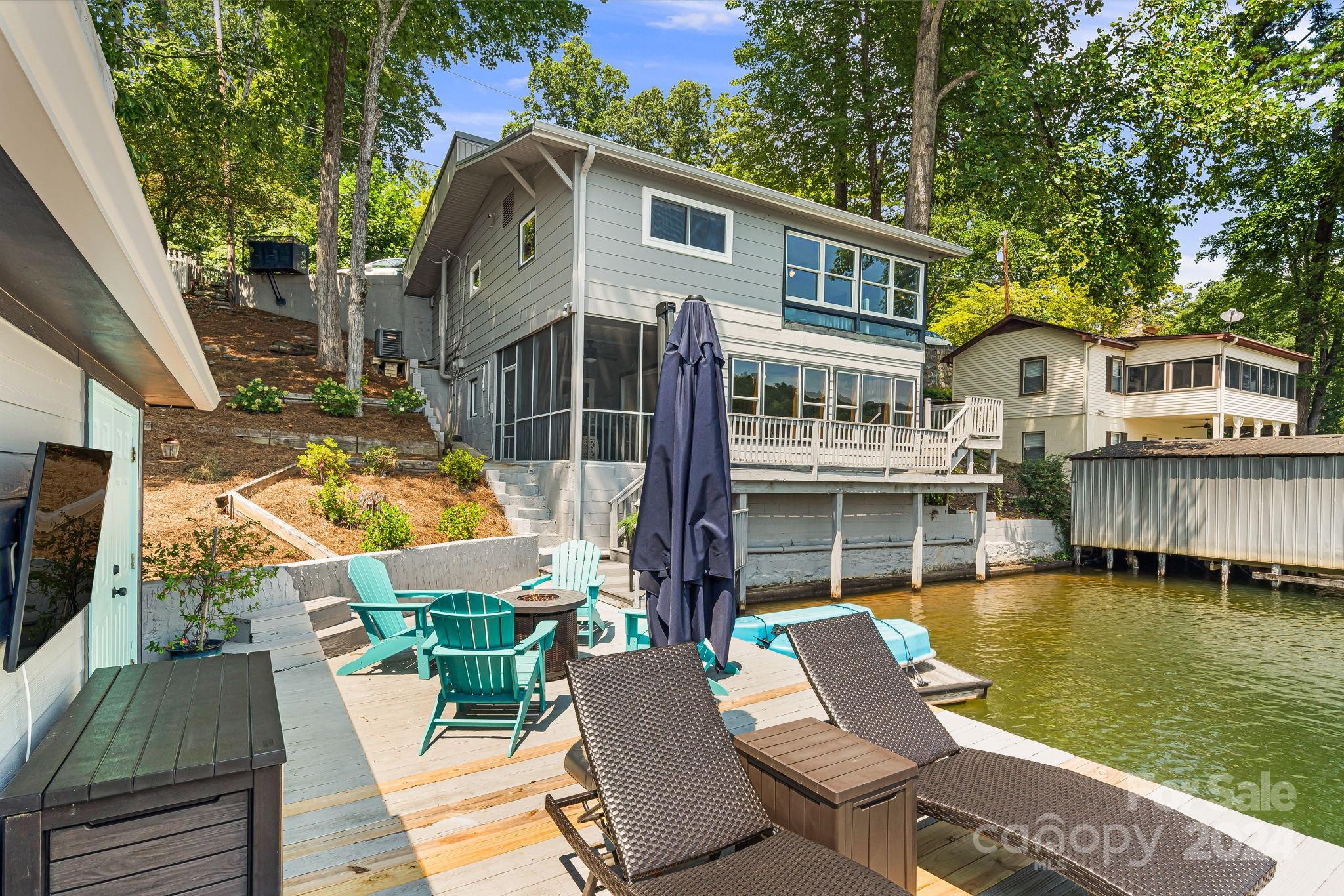 462 Charlotte Drive