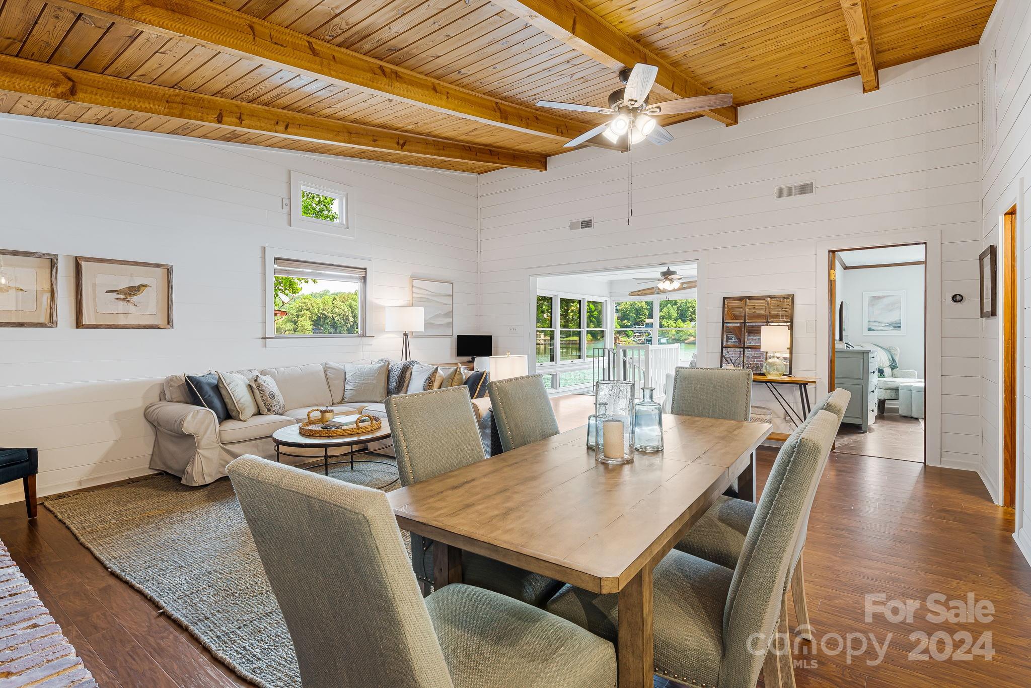 462 Charlotte Drive