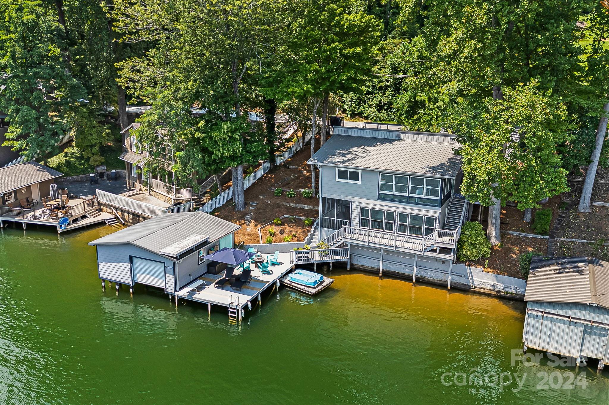 462 Charlotte Drive