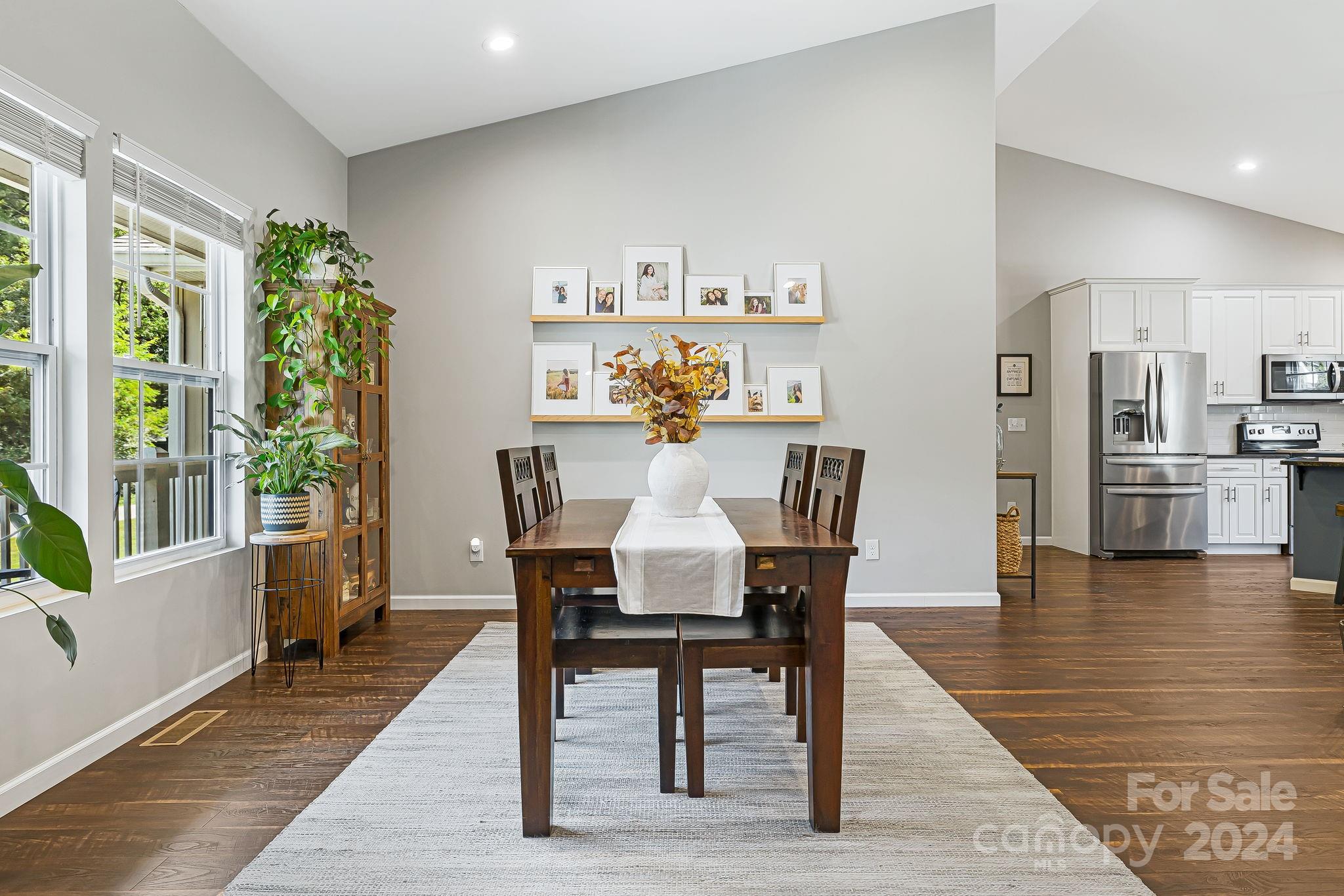 6 Bowling Green Lane