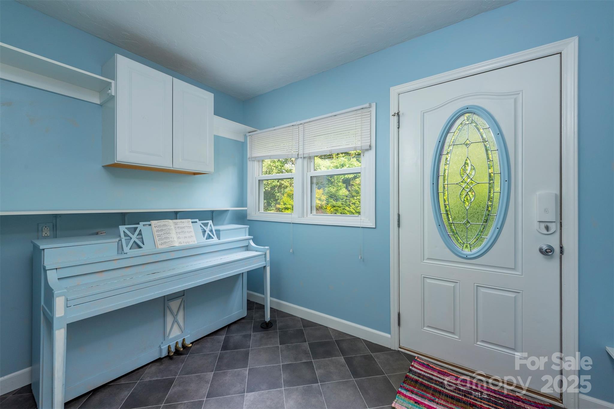 25 Glenview Place