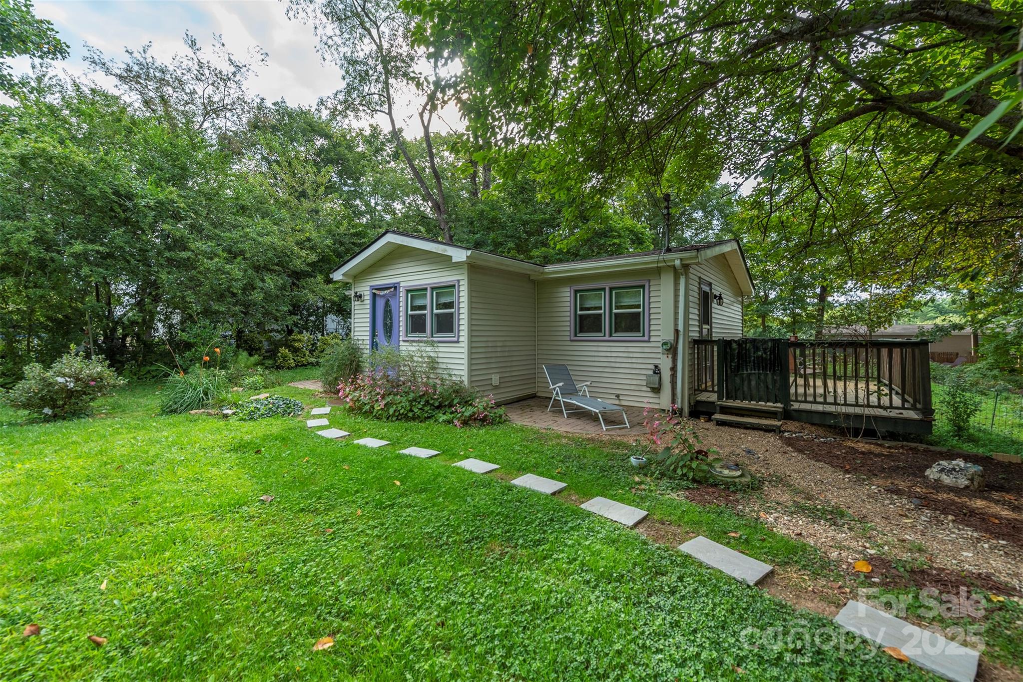 25 Glenview Place