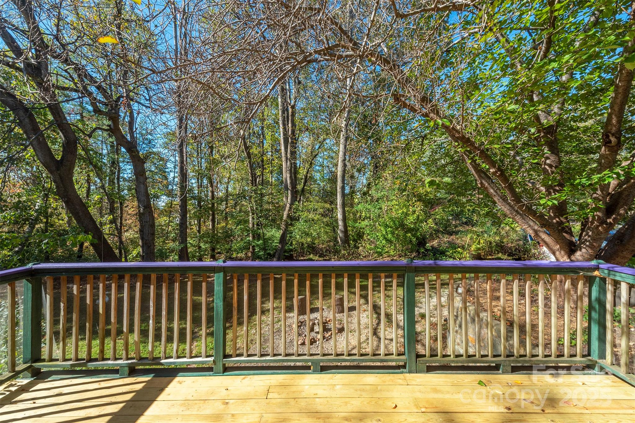 25 Glenview Place