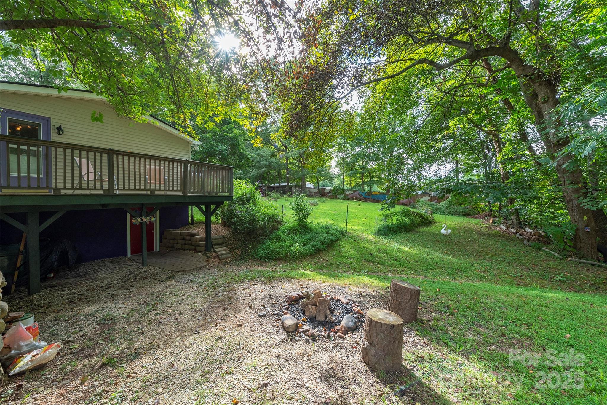 25 Glenview Place