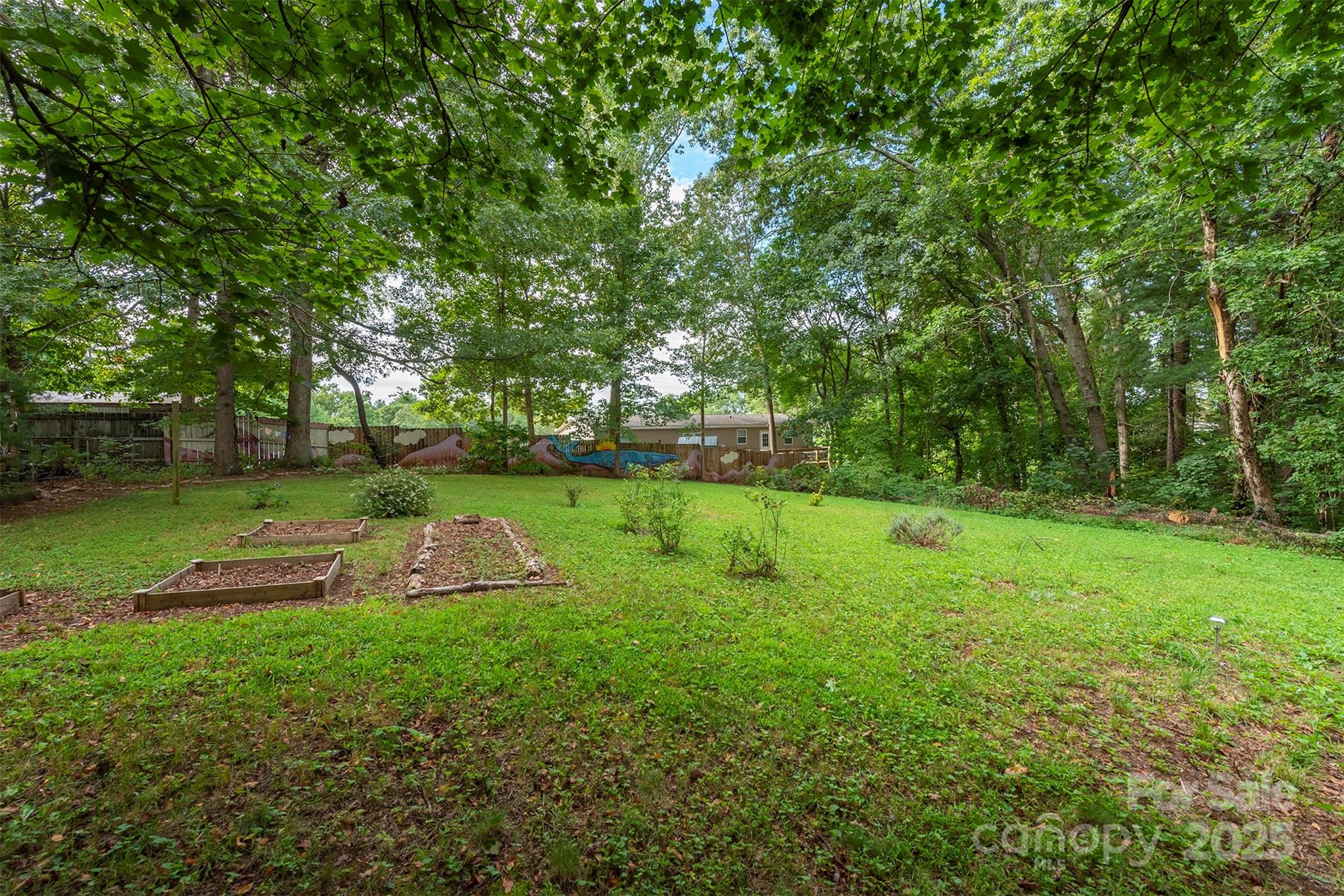 25 Glenview Place