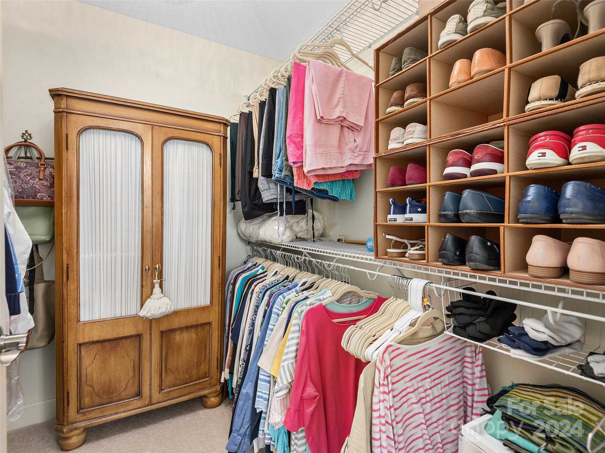 38 Mountain Meadow Circle