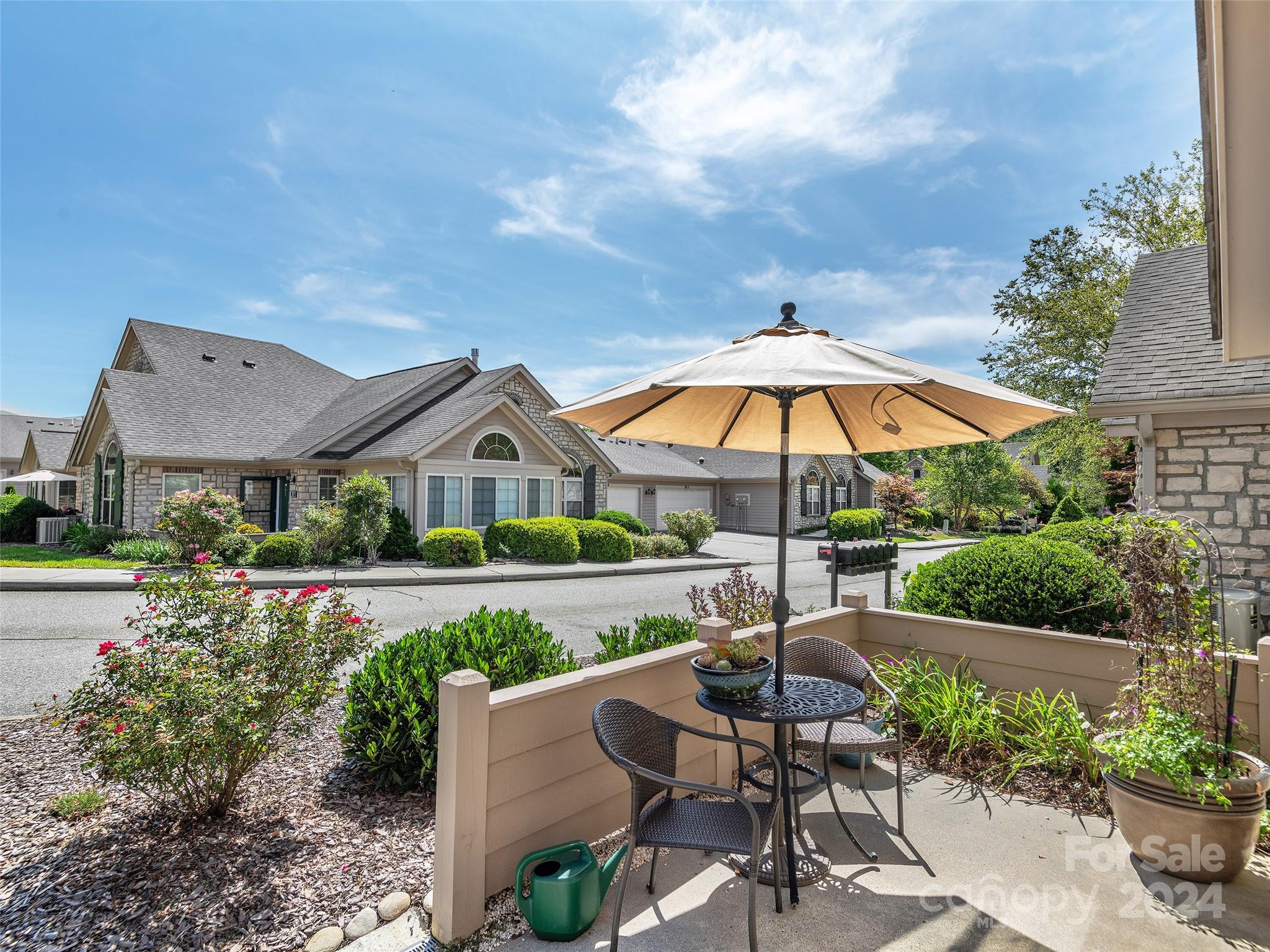 38 Mountain Meadow Circle