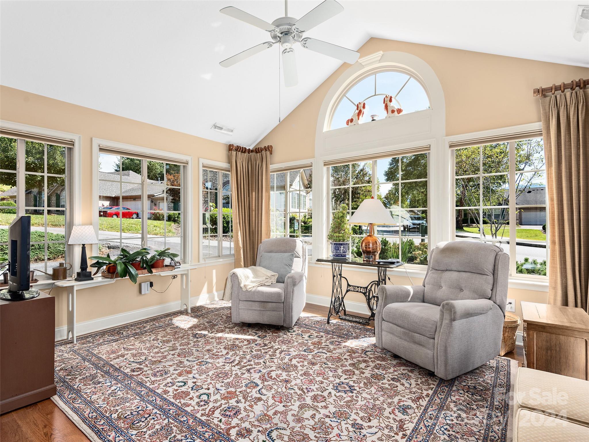 38 Mountain Meadow Circle